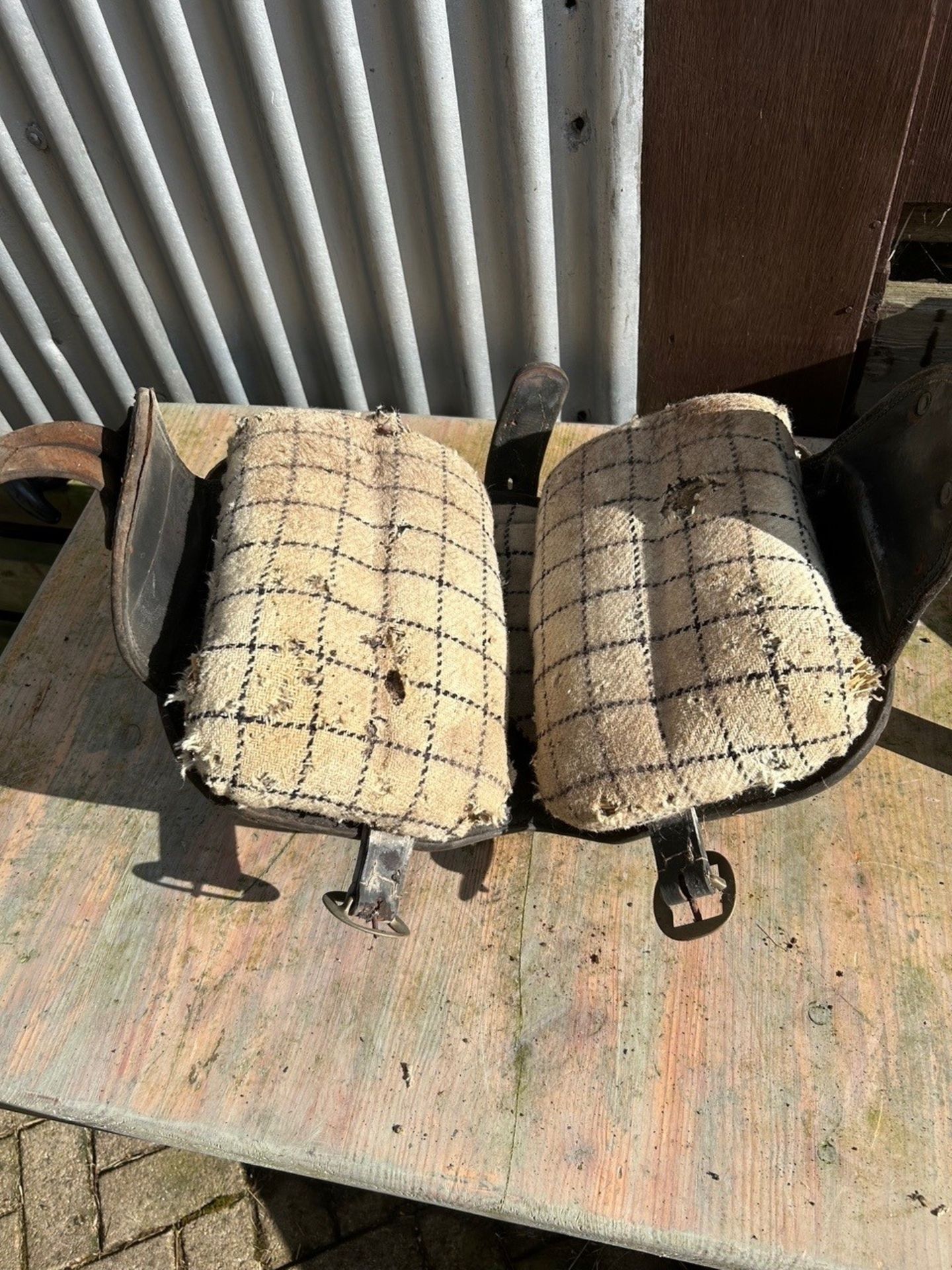 Two heavy horse pads - Image 2 of 3