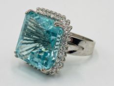 18ct white gold, aquamarine and diamond ring