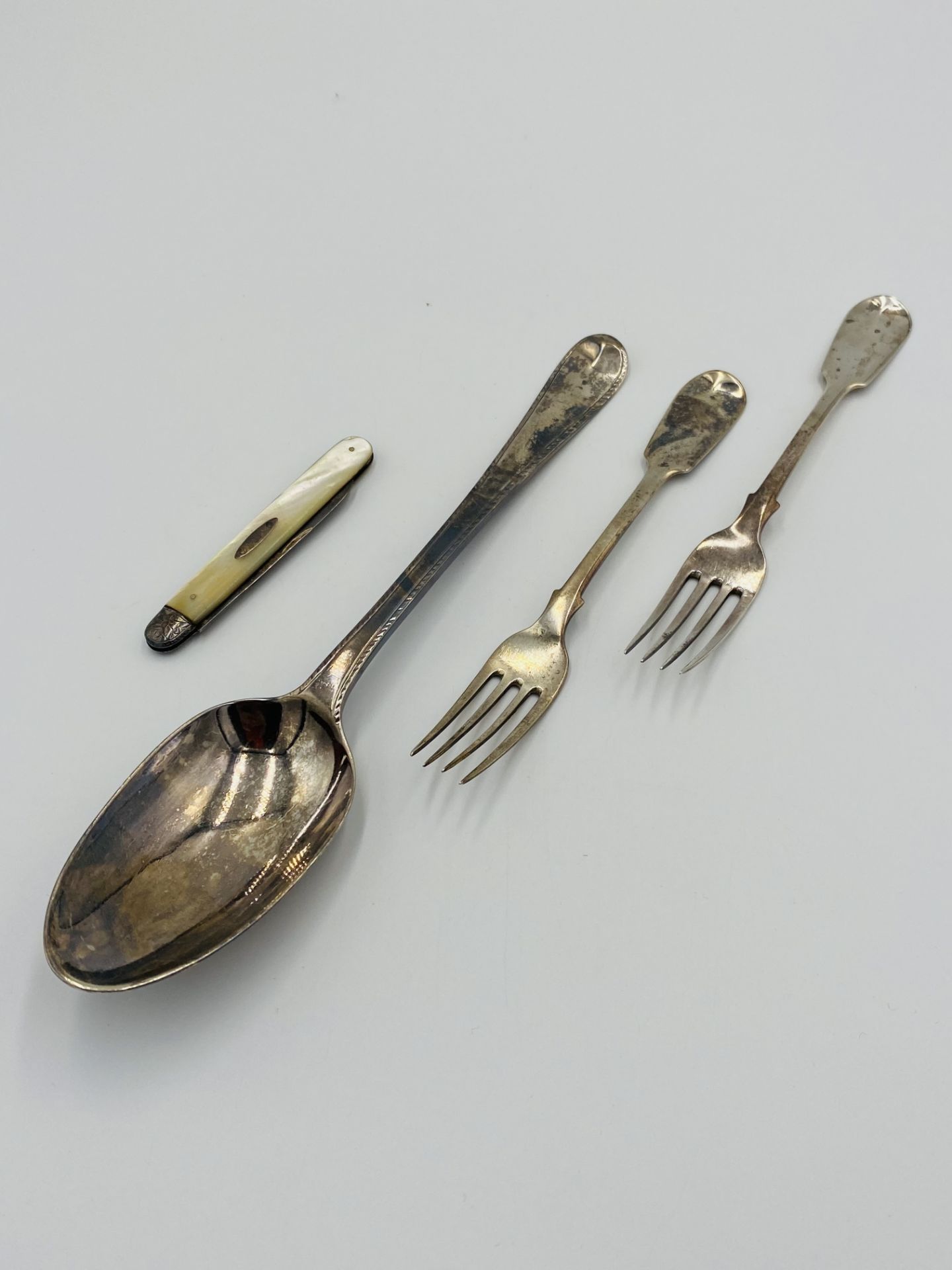 George III silver table spoon, together with other items of silver - Image 4 of 7