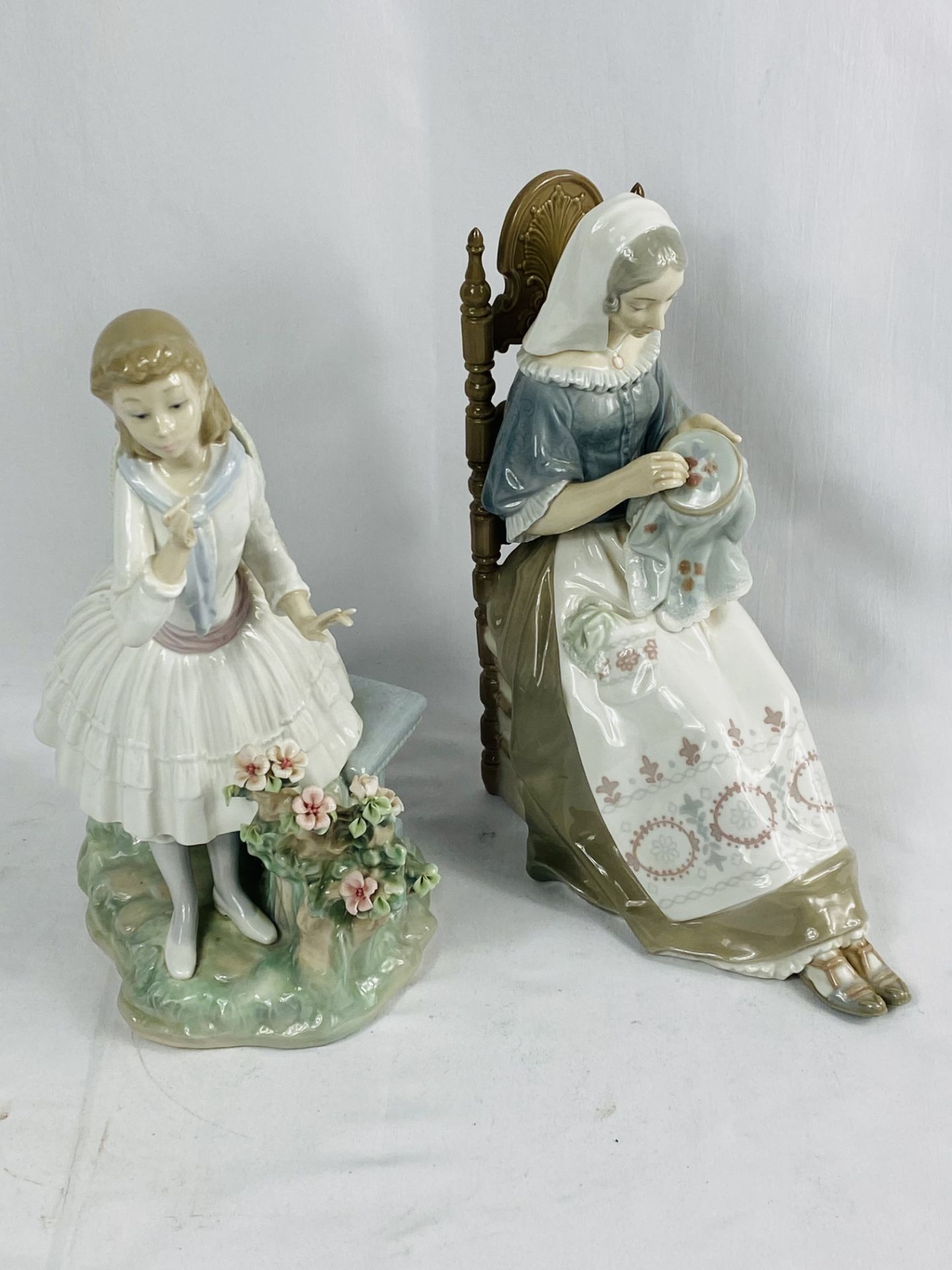 Two Lladro figurines