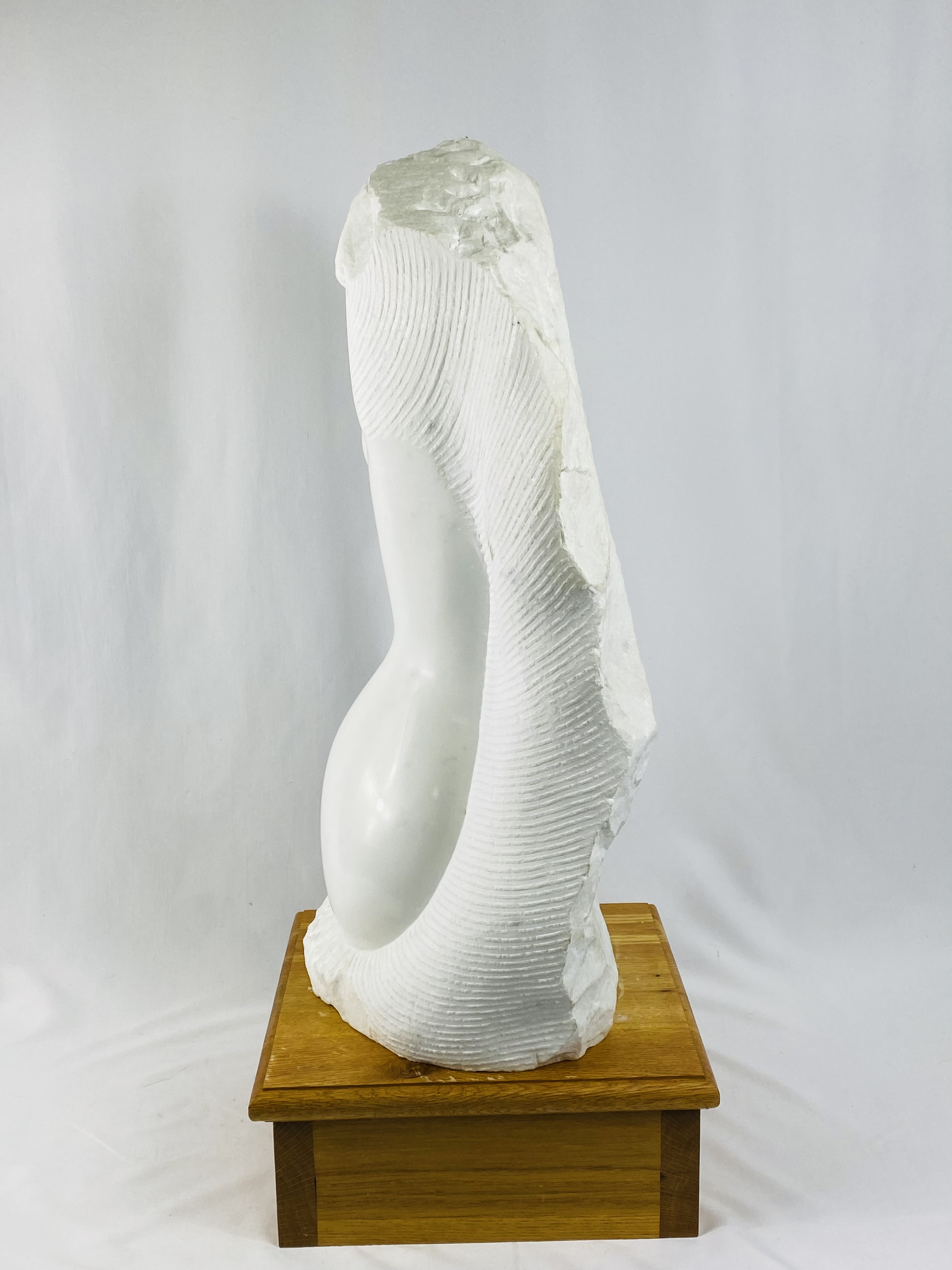 Marble sculpture of female nude torso with signature - Image 6 of 11