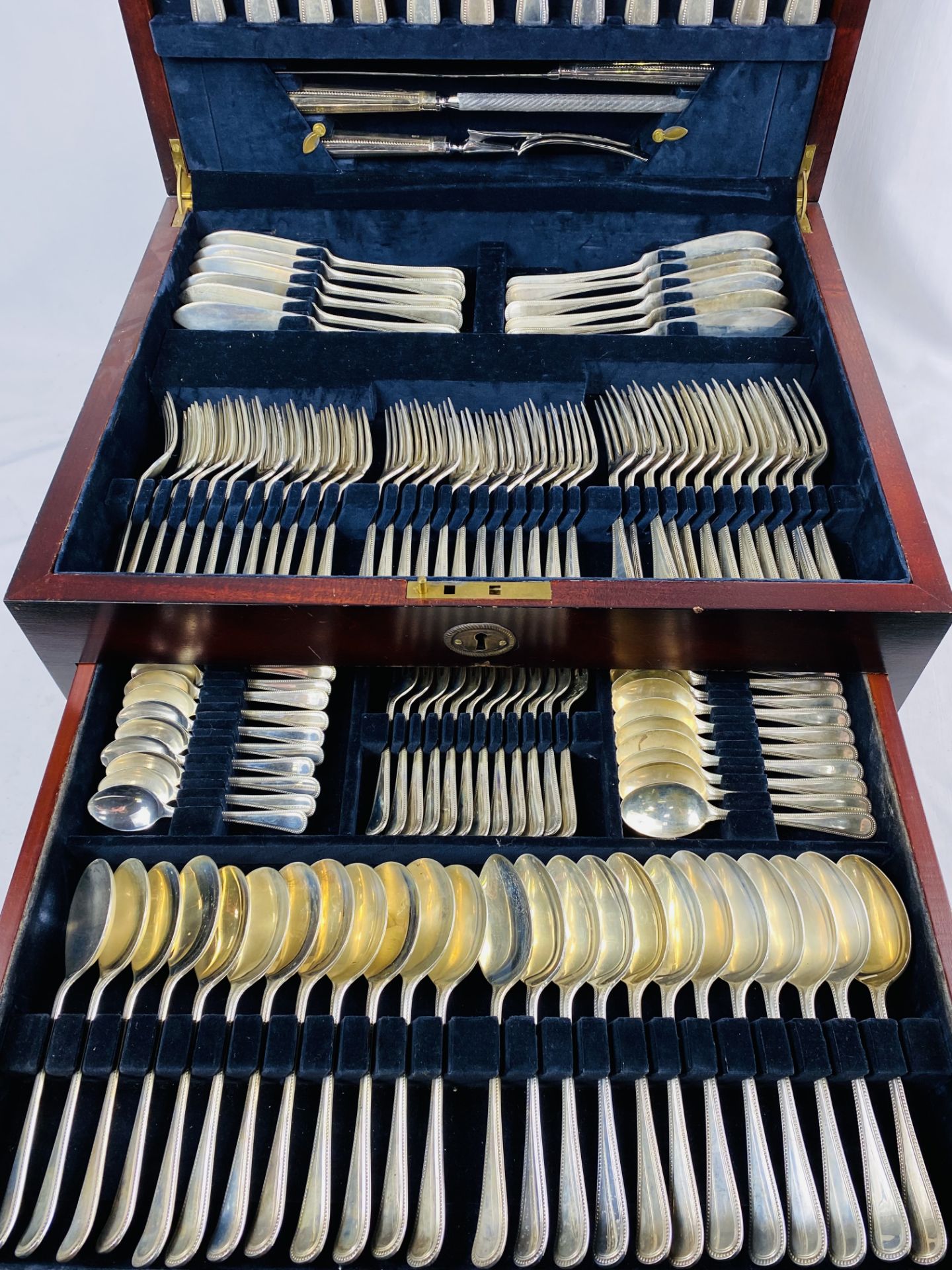 Twelve place canteen of hallmarked silver cutlery - Image 2 of 7
