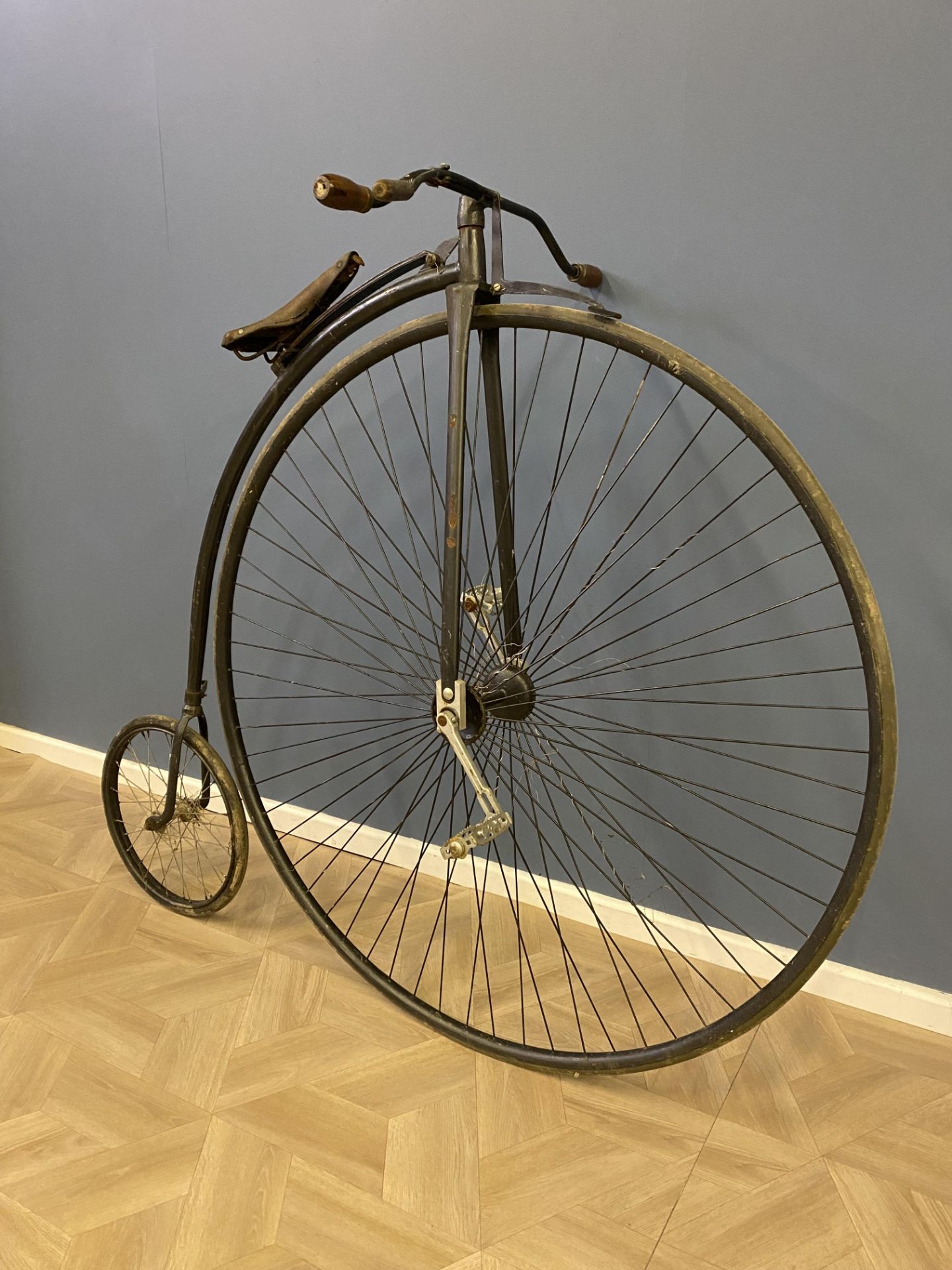 A Penny Farthing bicycle - Image 3 of 11