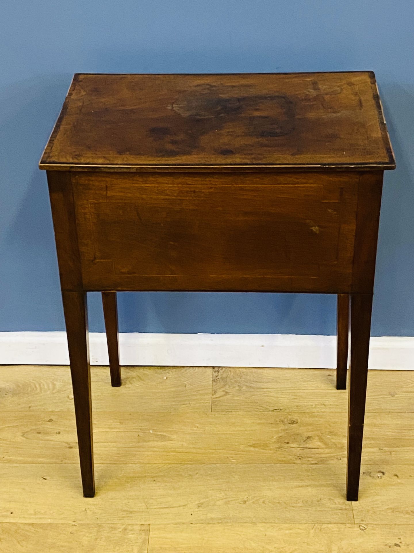 19th century mahogany lamp table - Image 5 of 5