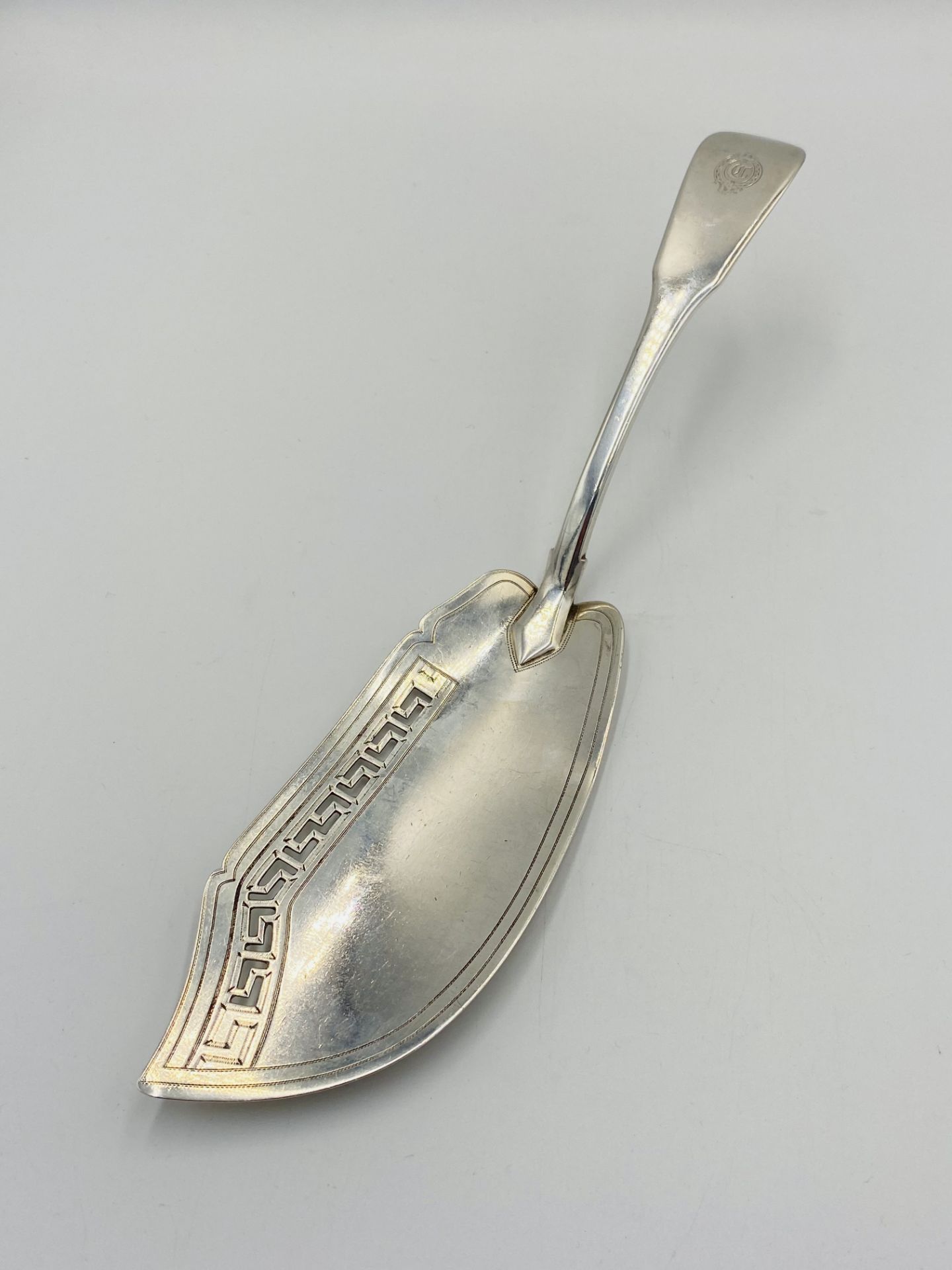 Georgian silver fish slice, London 1807 - Image 4 of 7
