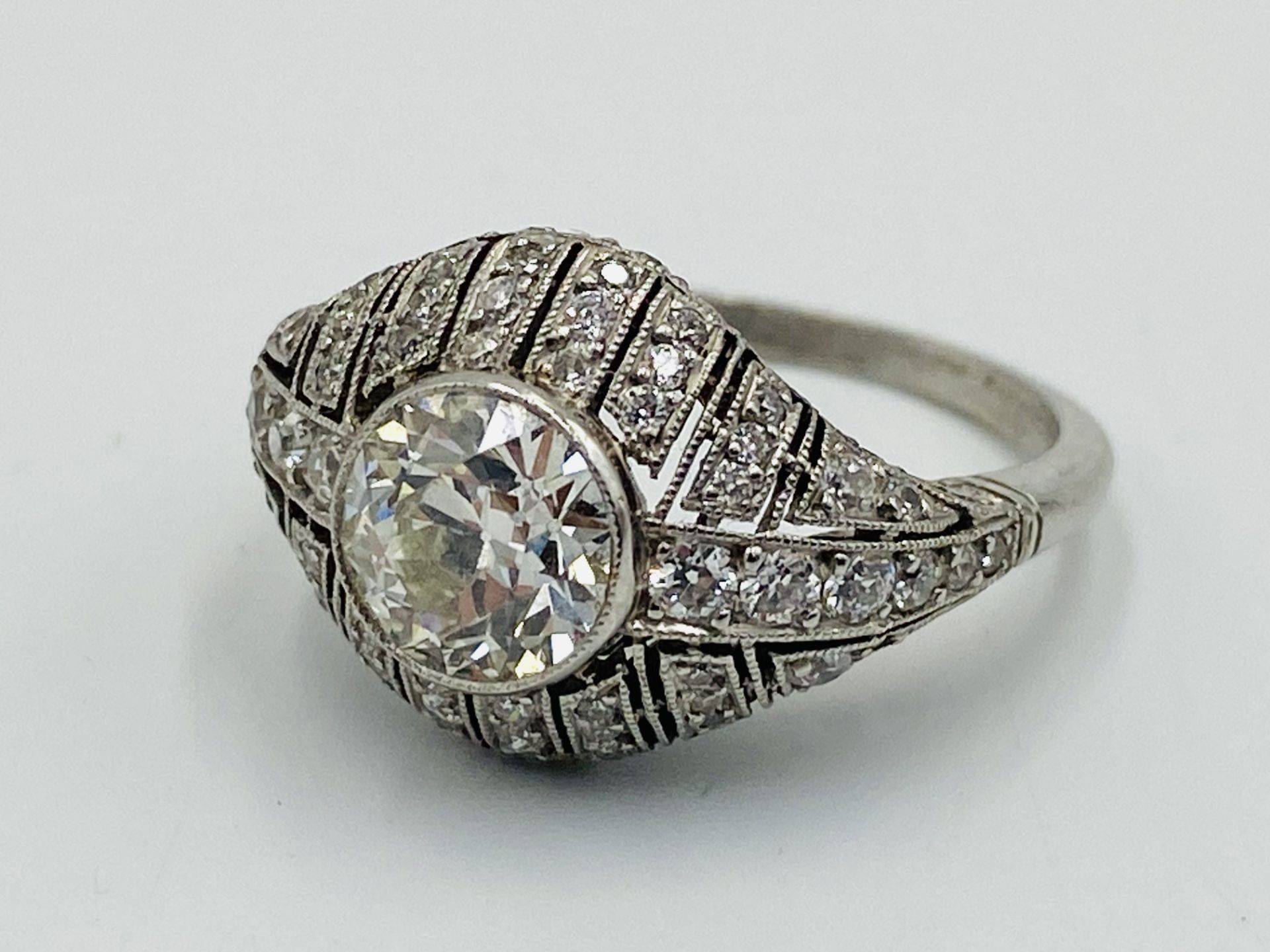 Platinum and diamond ring - Bild 2 aus 6