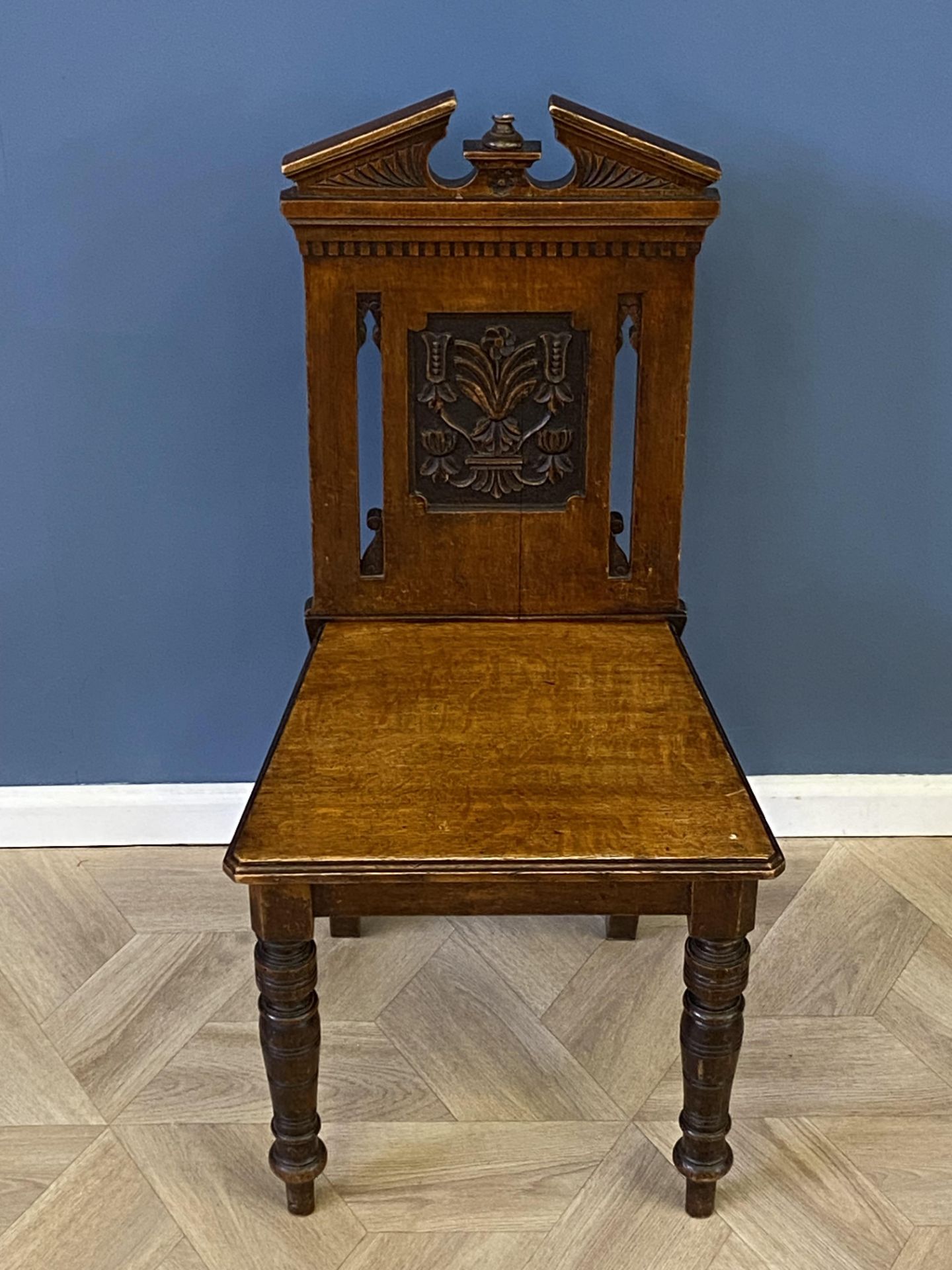 Edwardian oak hall chair