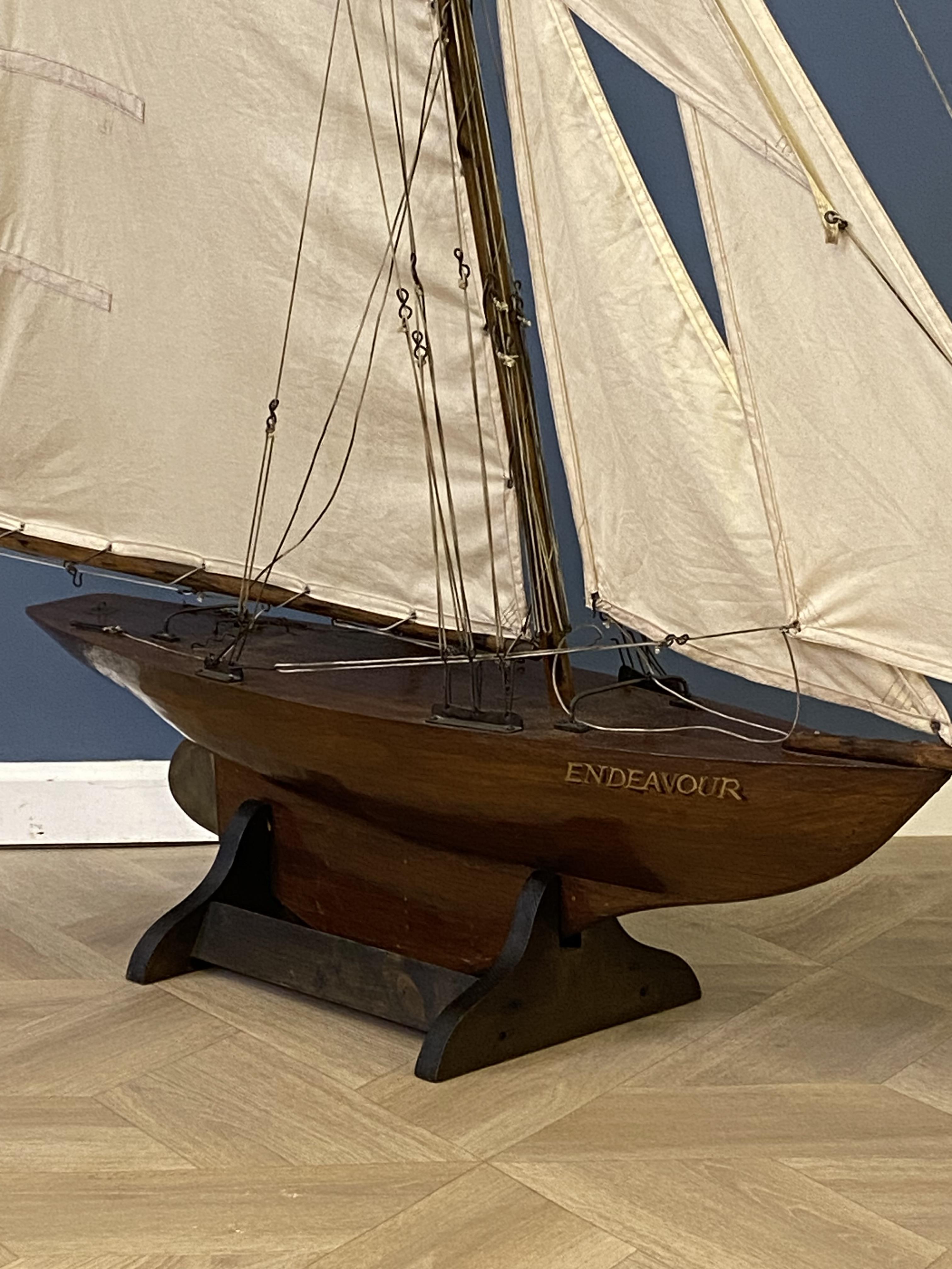 Pond Yacht on stand - Image 10 of 11