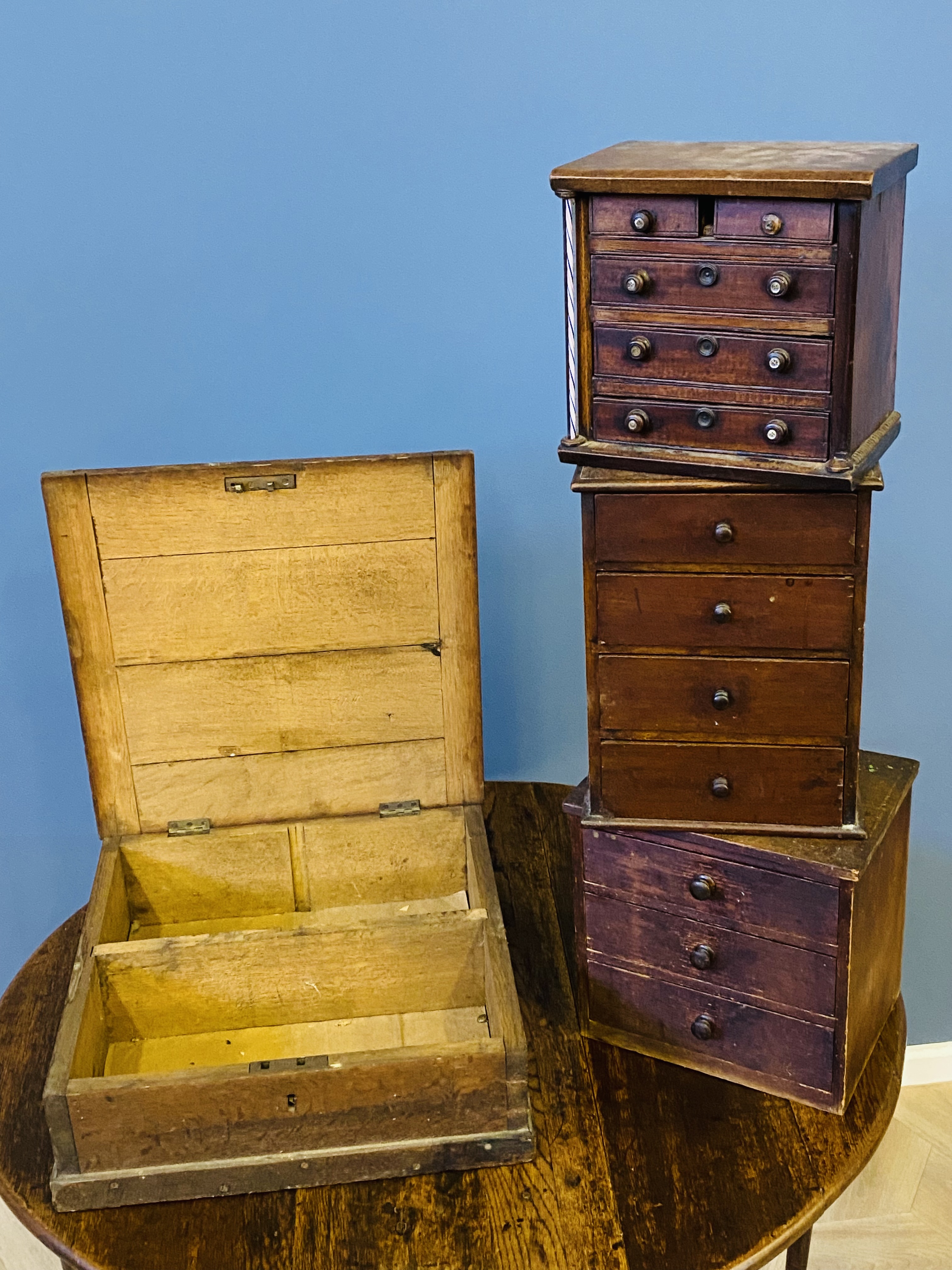 Apprentice chest, two banks of drawers and an oak box - Image 10 of 10