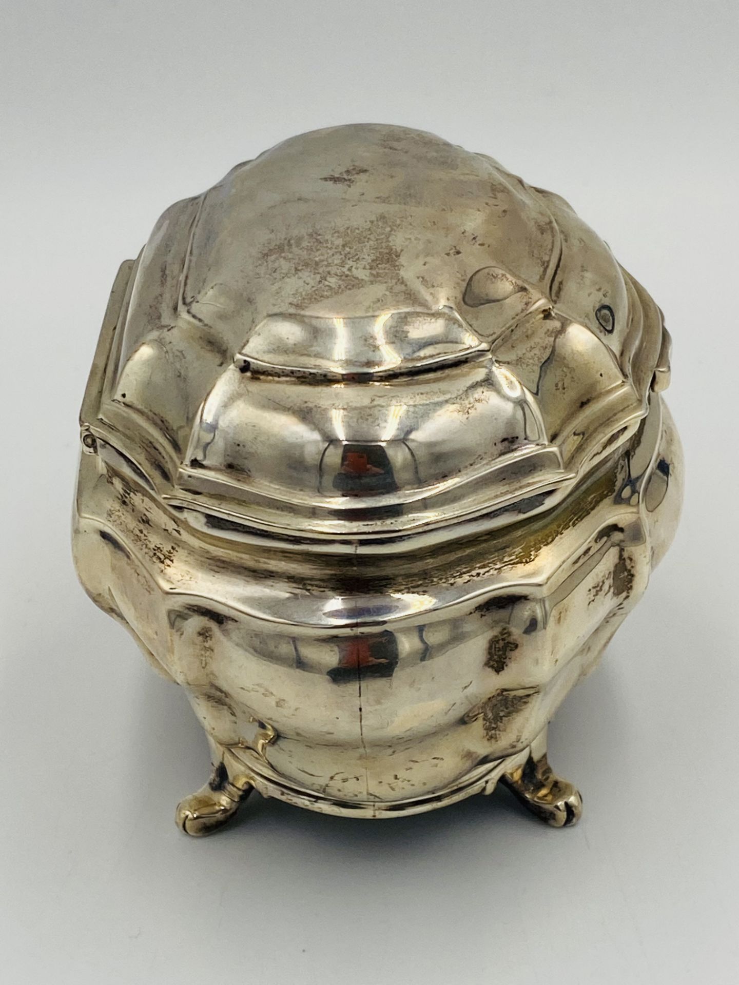 Goldsmith & Silversmiths silver trinket box, London 1909 - Image 4 of 6