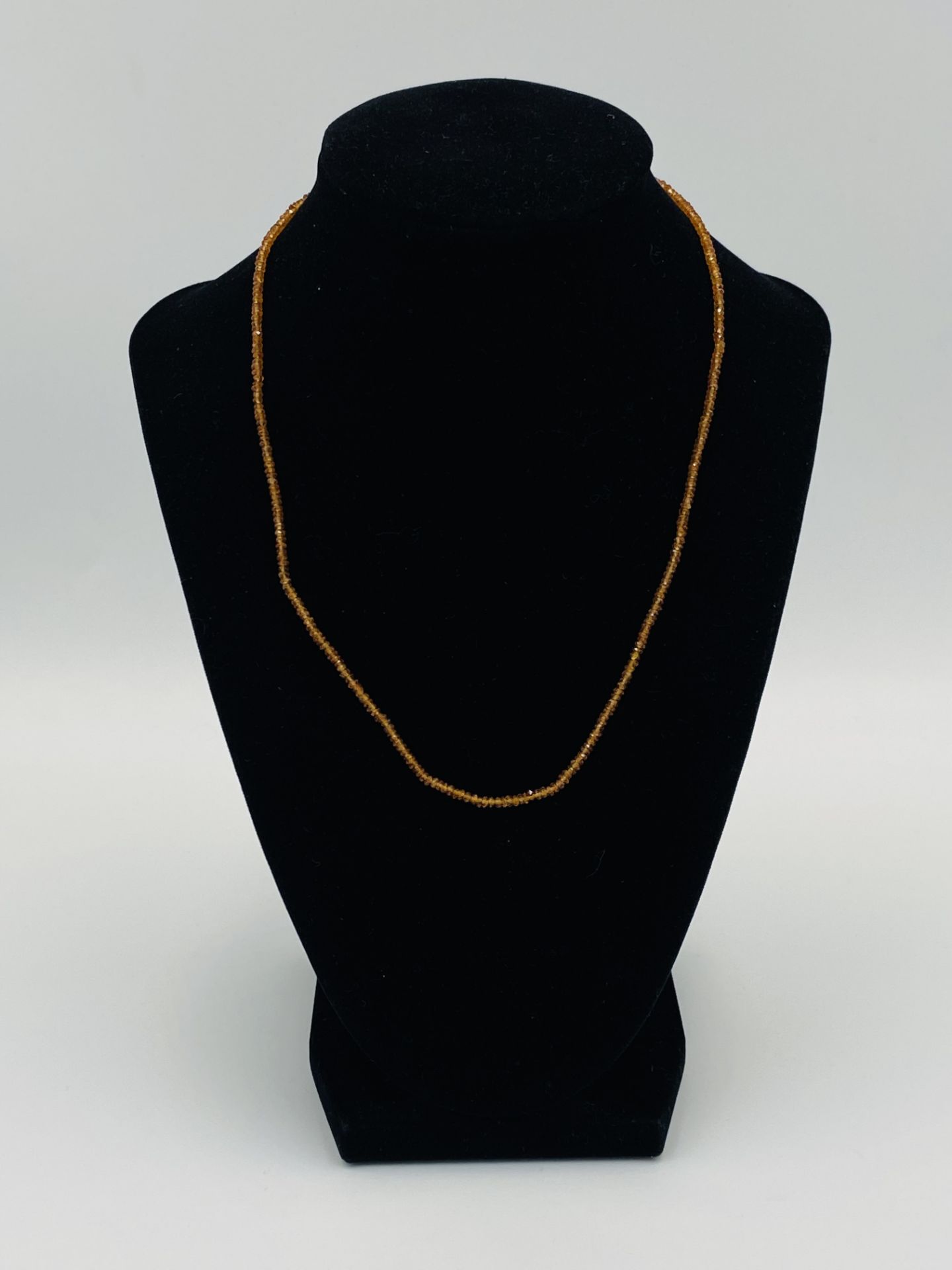 Two beaded necklaces with 14ct gold clasps - Image 3 of 6