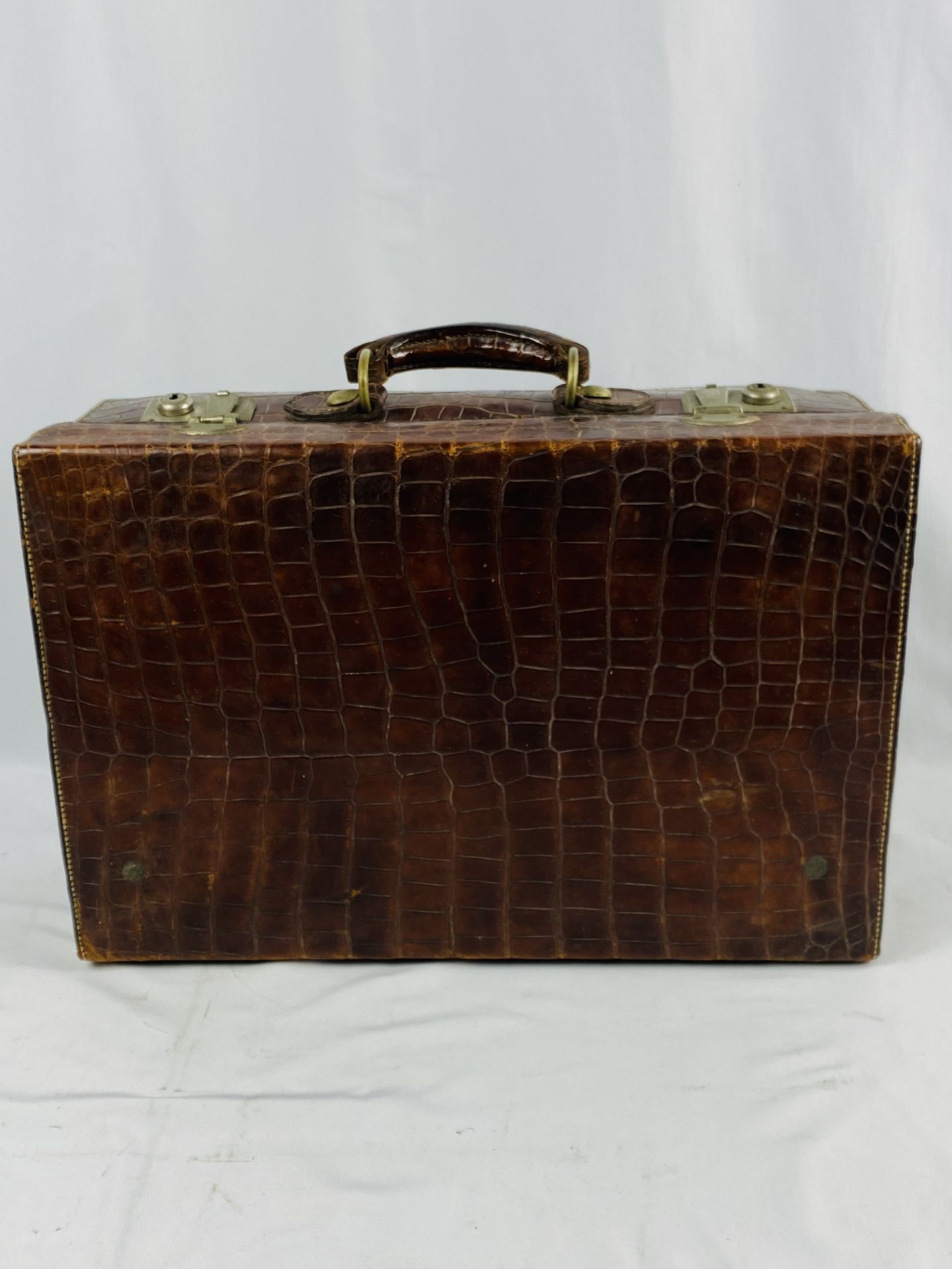 Early 20th century crocodile case. CITIES REGULATIONS APPLY TO THIS LOT. - Image 6 of 9