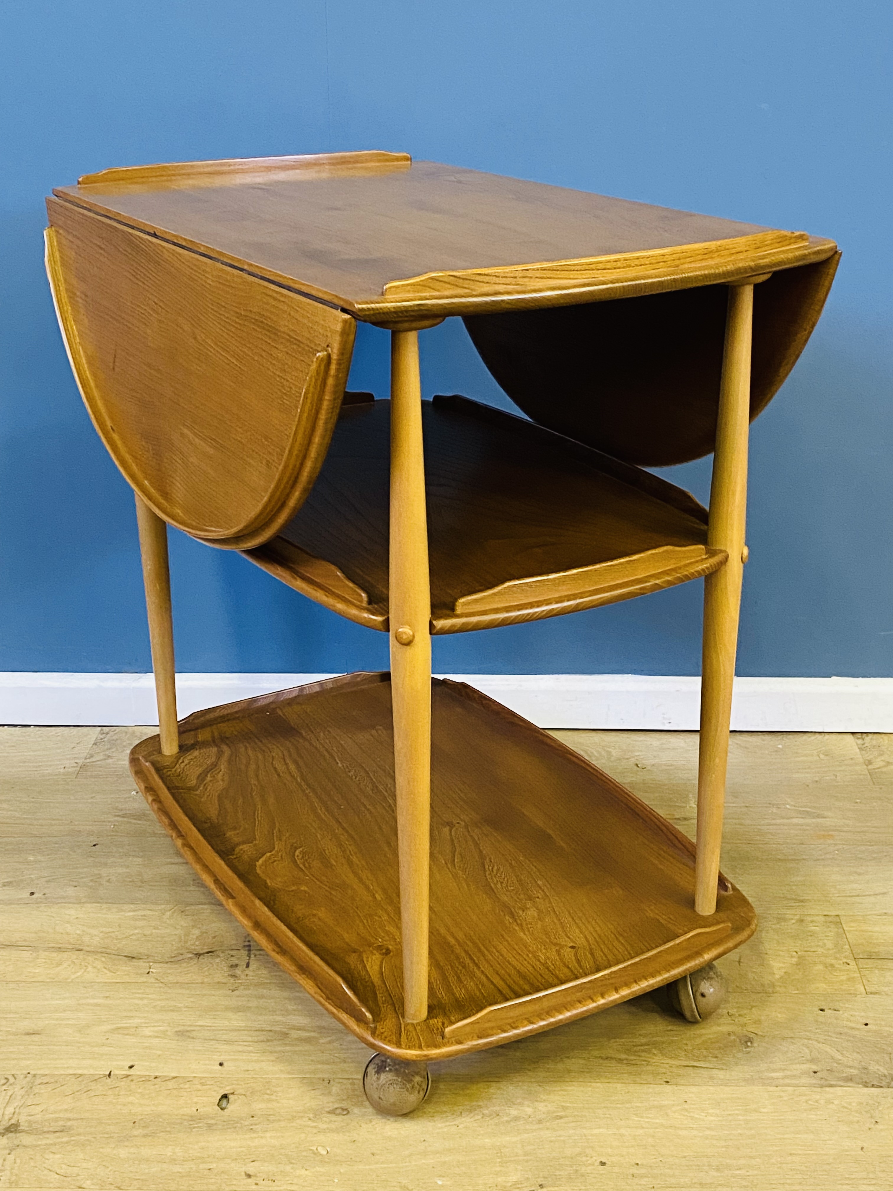 Ercol style three tier serving trolley - Image 6 of 7