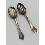 A pair of William III silver trefid spoons with rat-tails, London 1697