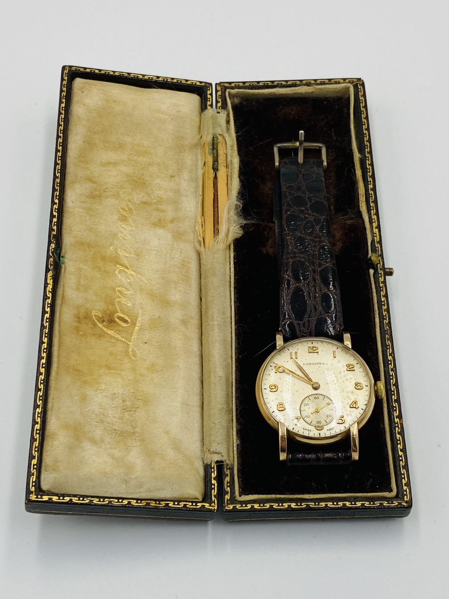 Gentlemans Longines 17 jewel manual wind wristwatch, in 9ct gold case - Bild 2 aus 5