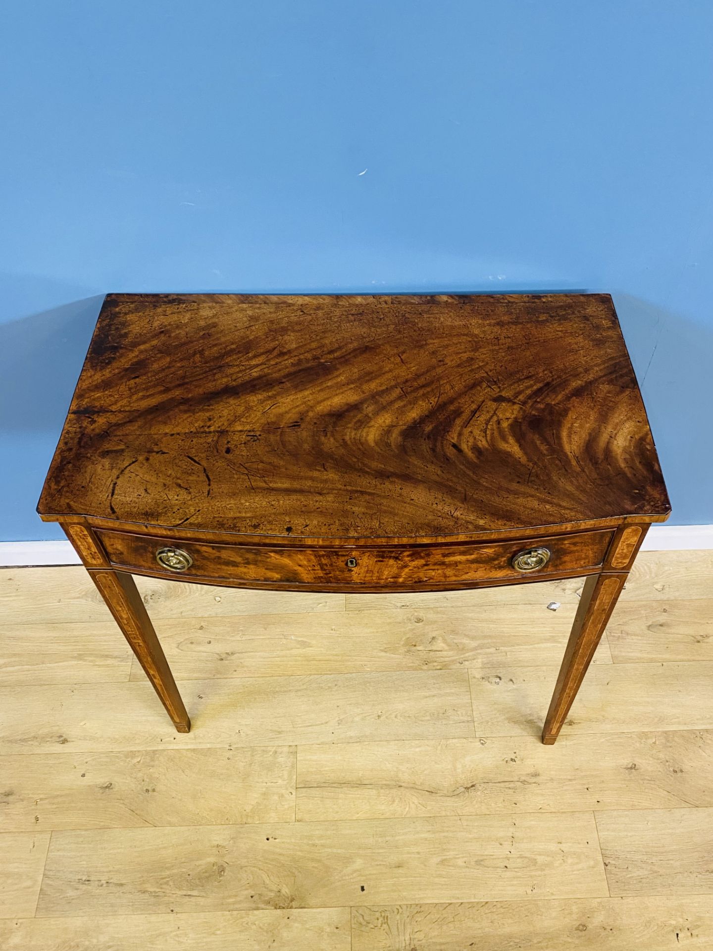 Georgian figured mahogany bow front side table - Image 2 of 7