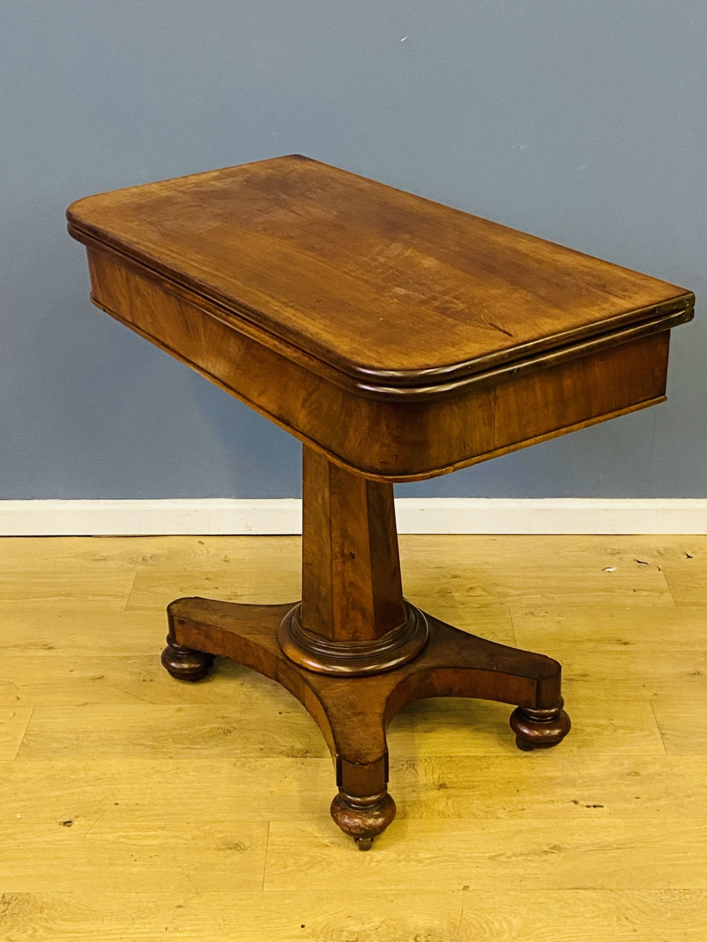 Victorian mahogany tea table - Image 7 of 7