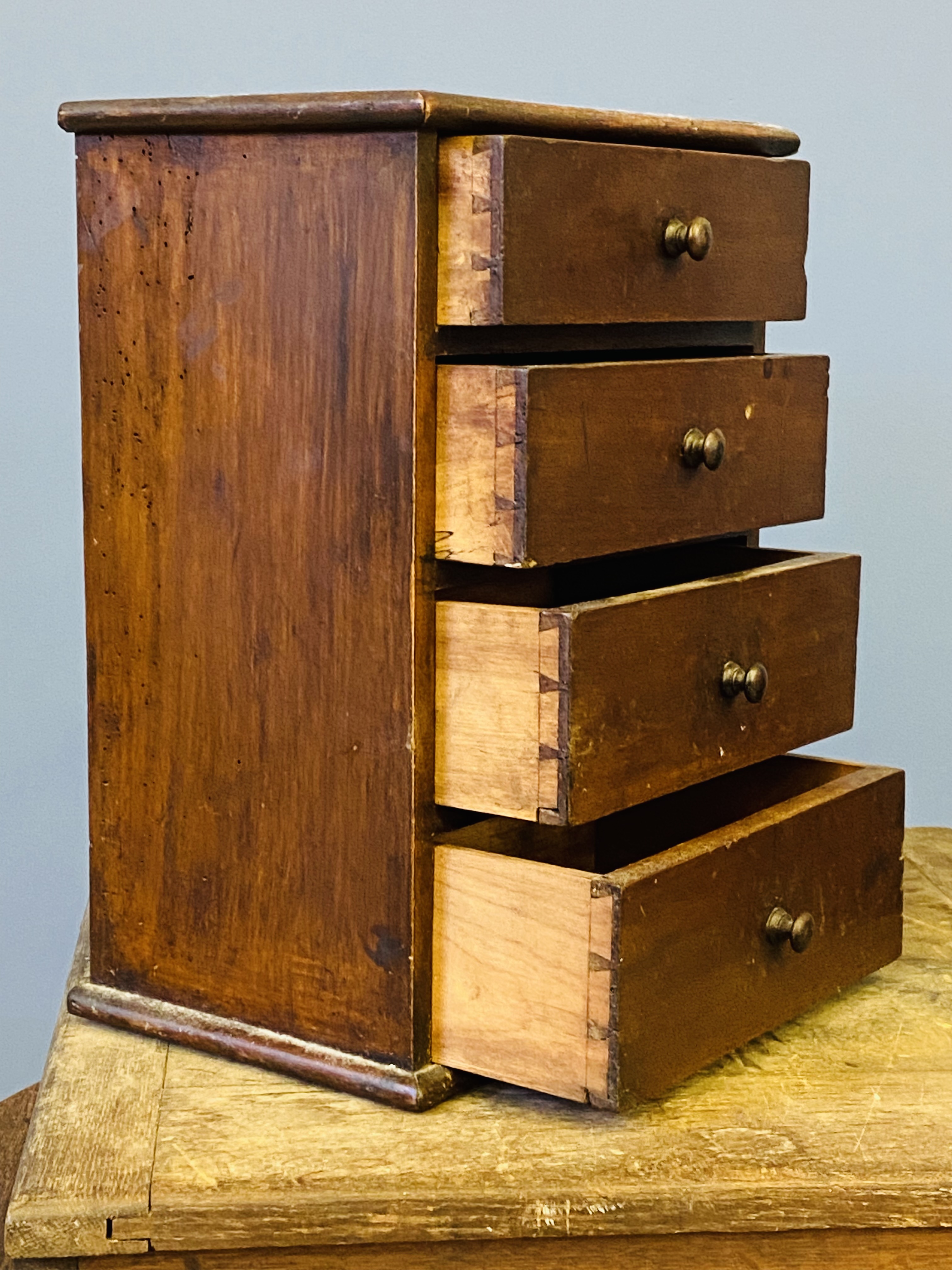 Apprentice chest, two banks of drawers and an oak box - Image 9 of 10
