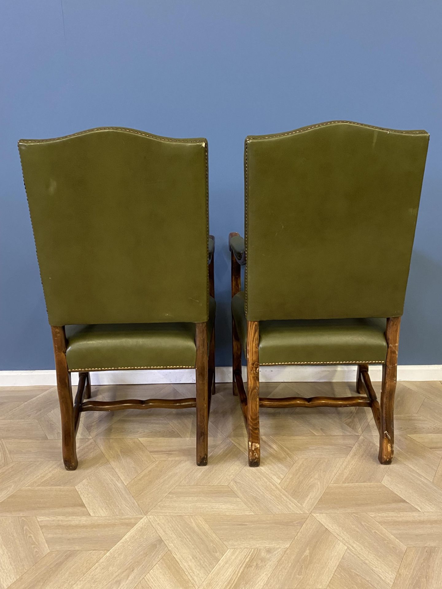 Pair of green leather open armchairs - Bild 8 aus 8