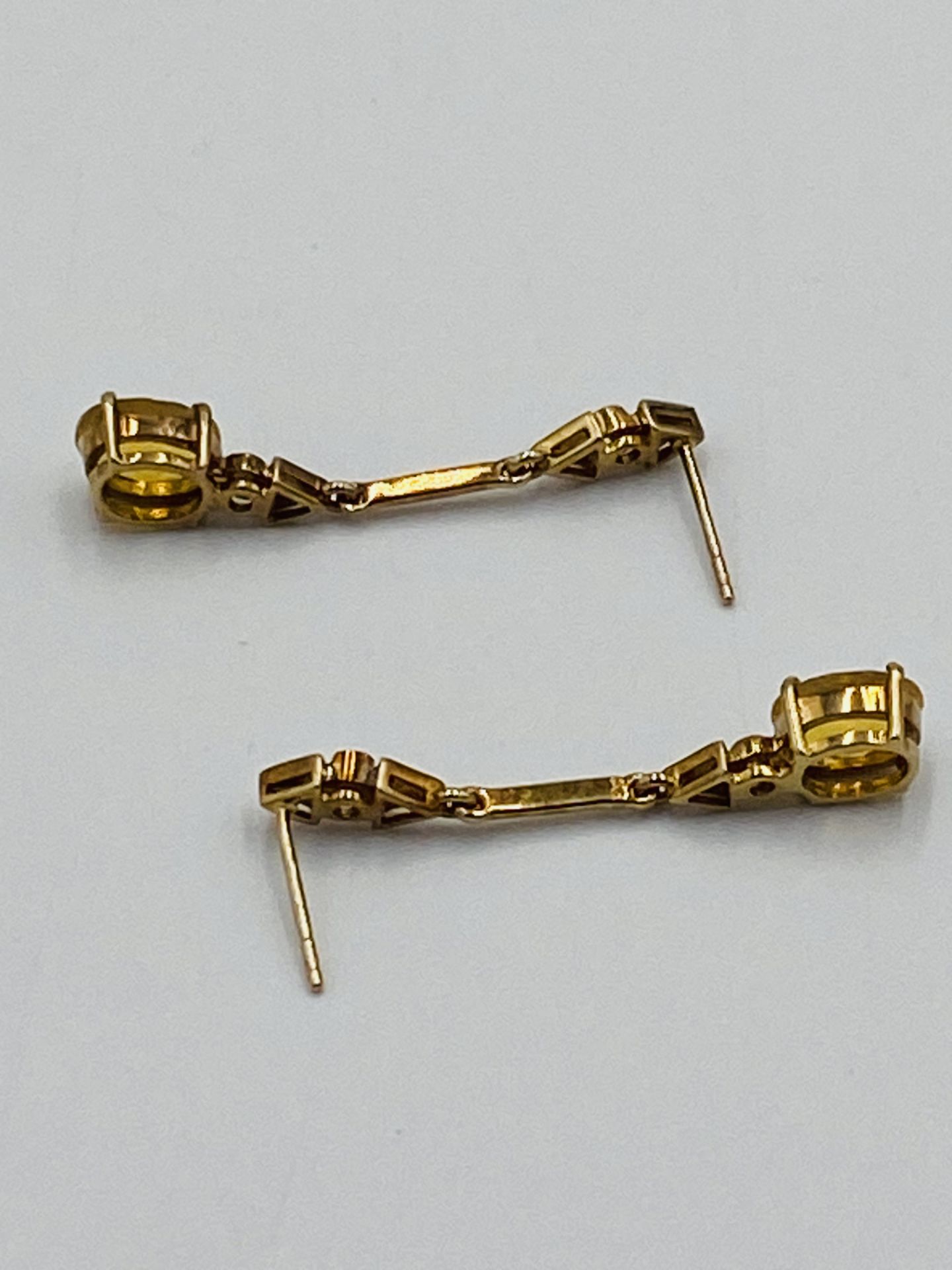 Pair of 9ct gold earrings - Bild 4 aus 6