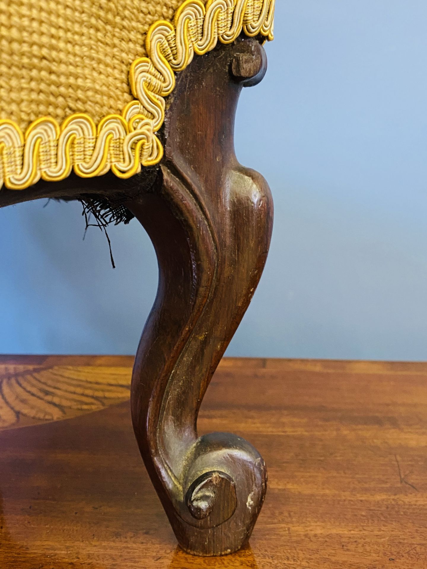 Victorian footstool - Image 4 of 5