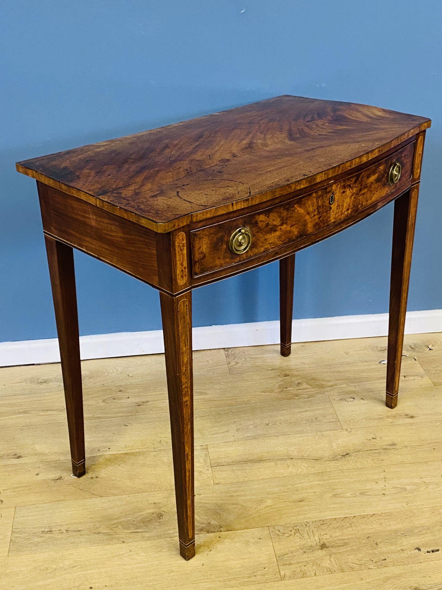 Georgian figured mahogany bow front side table - Image 7 of 7