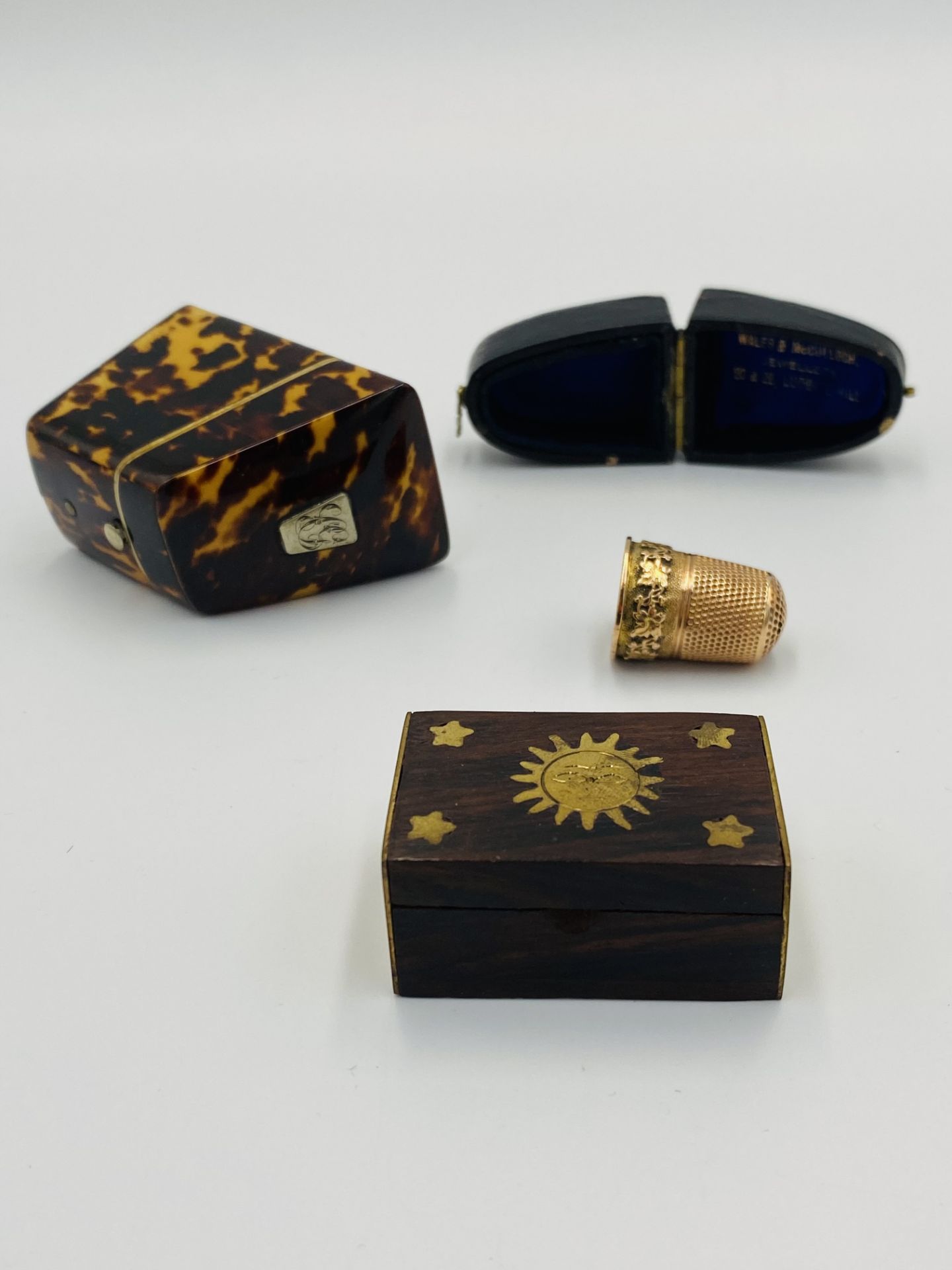 9ct gold thimble, 1907, a19th century tortoiseshell needle box; and a brass bound hardwood box. - Image 3 of 6