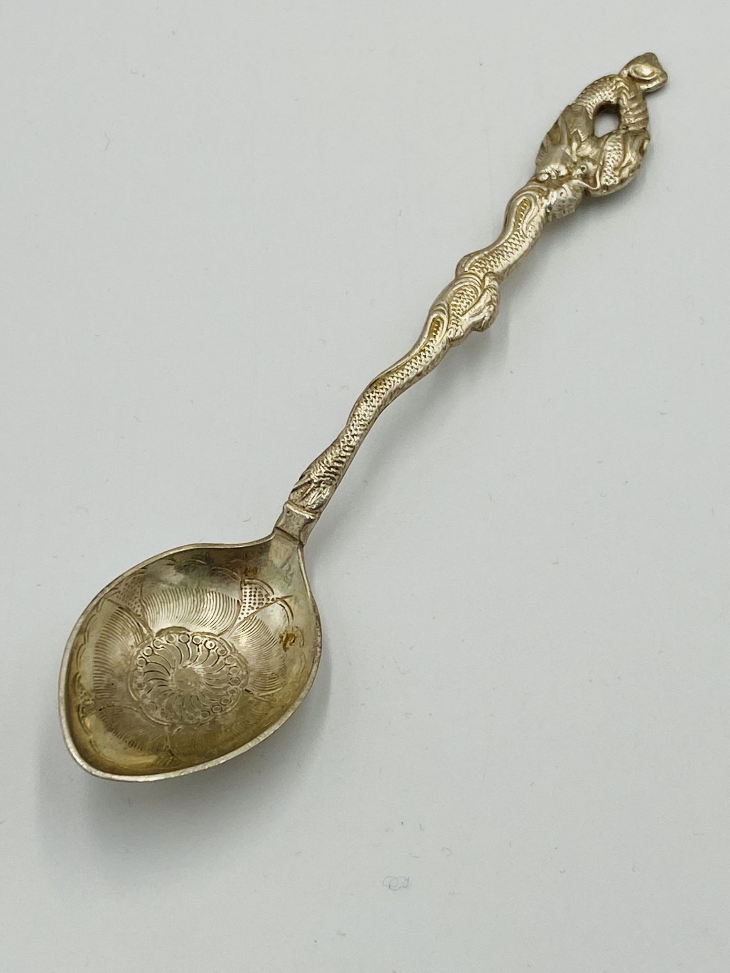 Set of six silver tea spoons and other items - Image 5 of 7