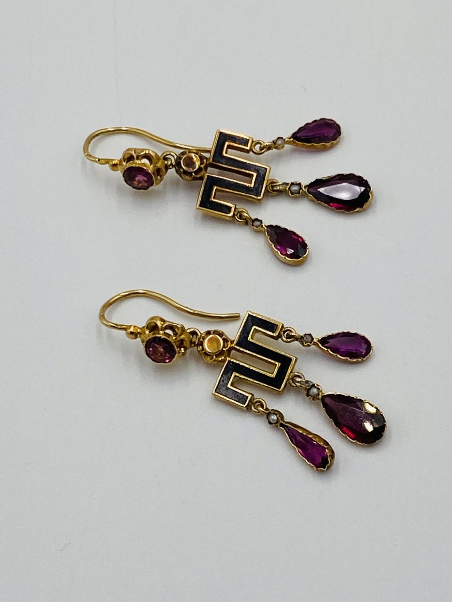 18ct gold, amethyst and seed pearl earrings - Image 2 of 4