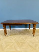 Victorian mahogany wind out dining table