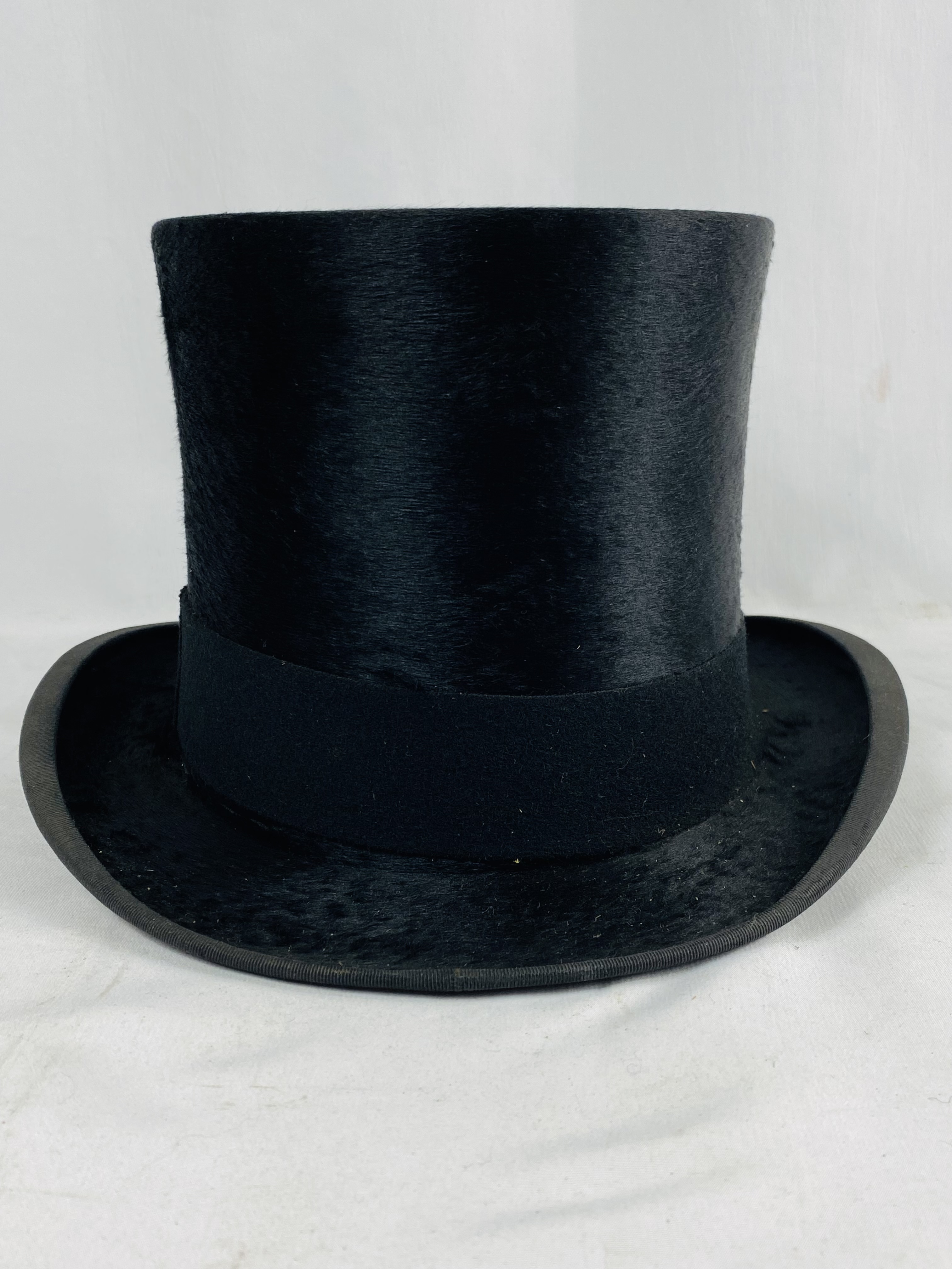 Dunn & Co childs silk top hat - Image 7 of 7