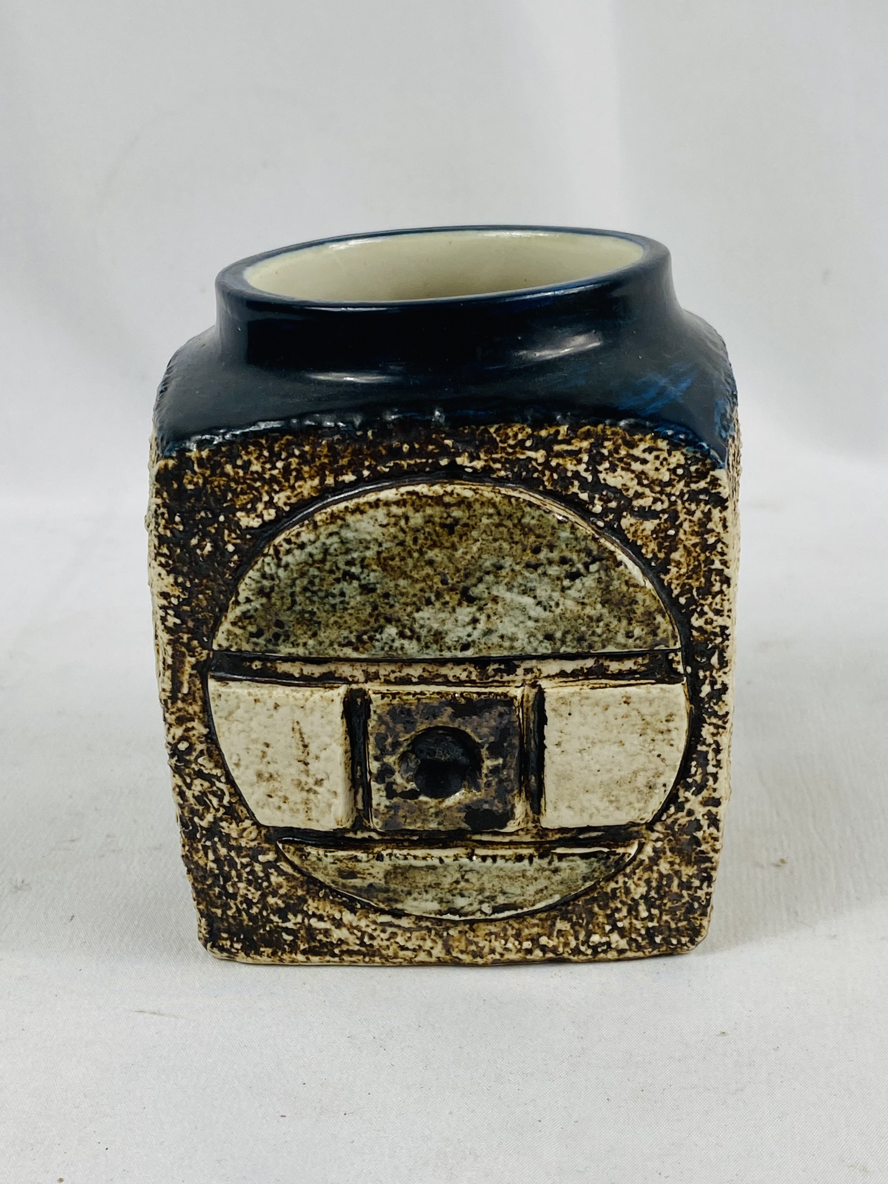 Troika vase - Image 3 of 6