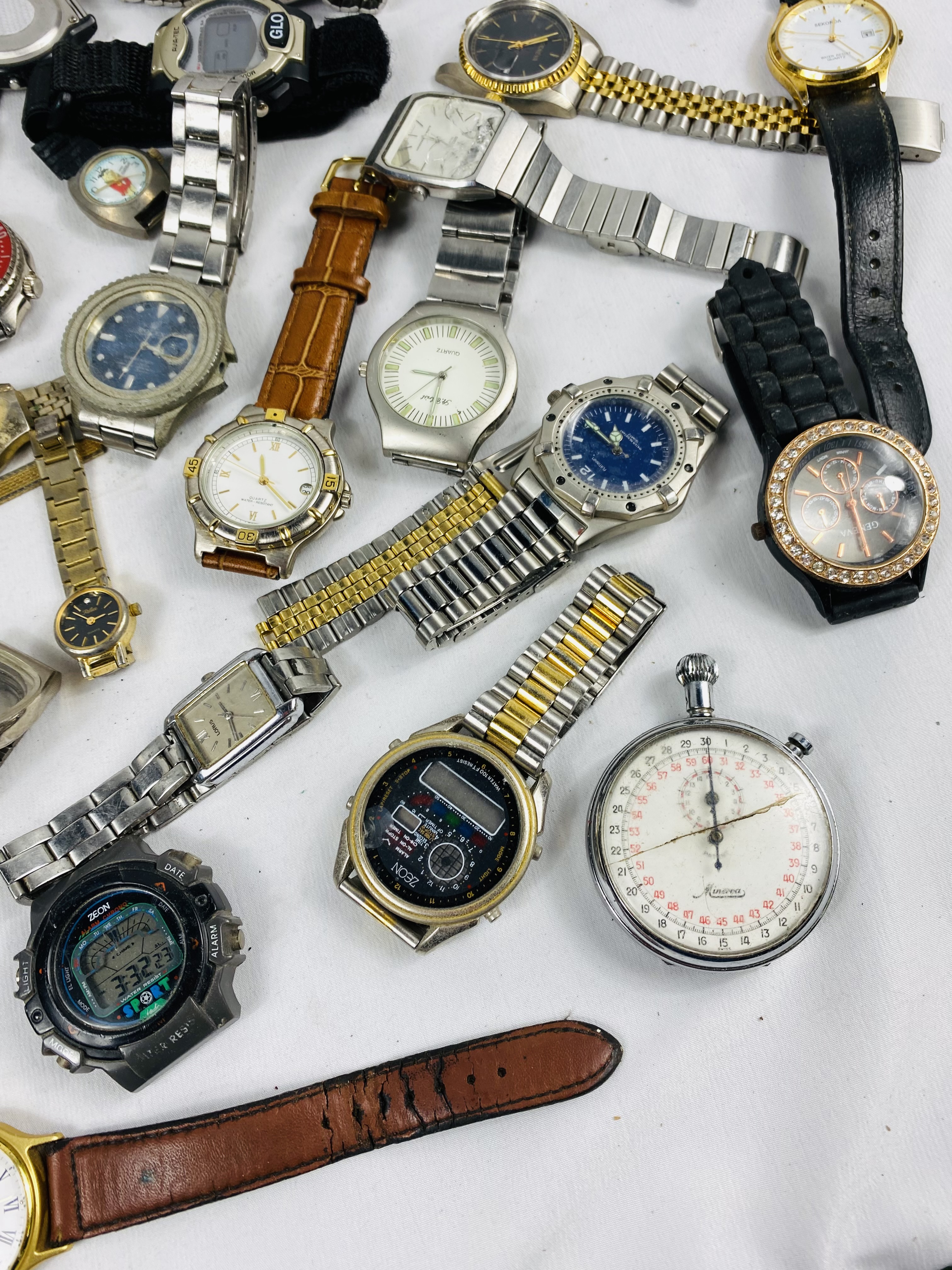 Quantity of fashion watches - Image 2 of 10