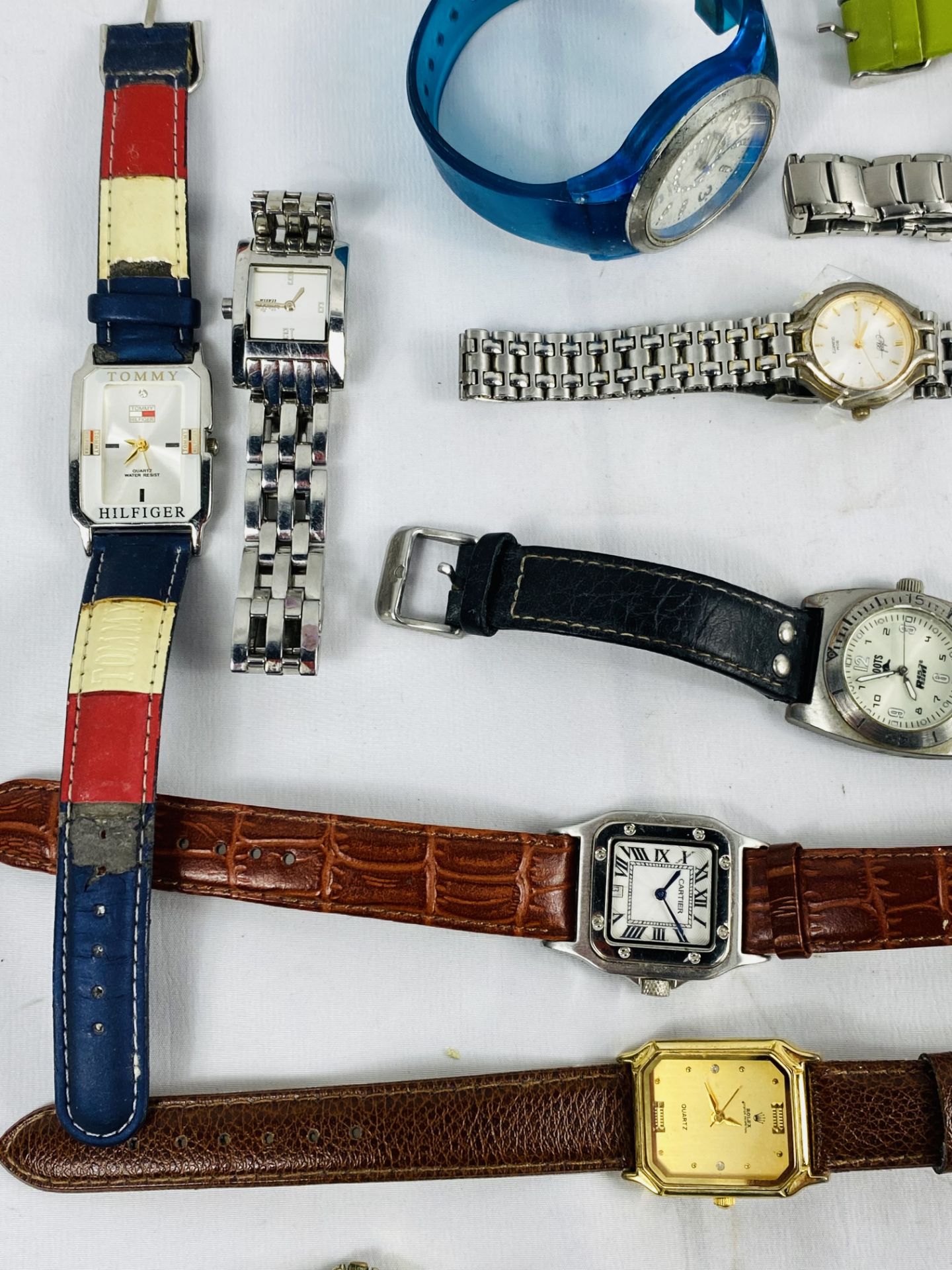 Quantity of fashion watches - Image 3 of 8