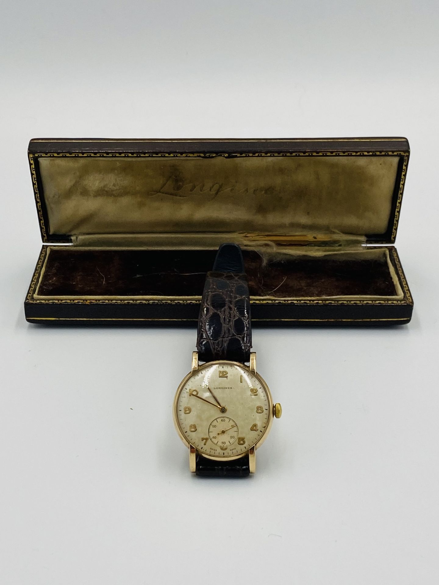 Gentlemans Longines 17 jewel manual wind wristwatch, in 9ct gold case - Bild 3 aus 5