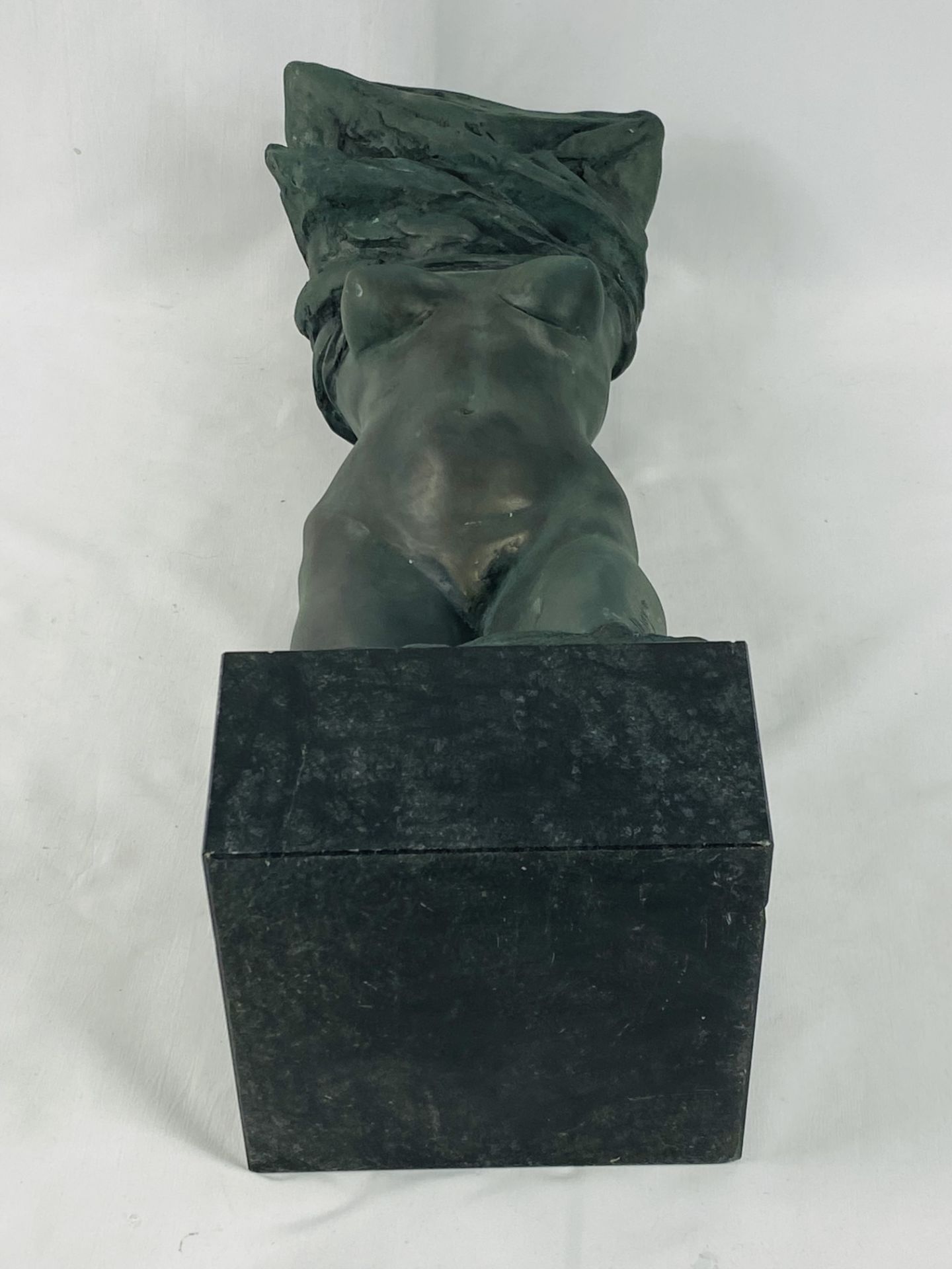 Costanzo Mongini (Italian, 1918-1981) Patinated bronze sculpture of a female nude - Bild 7 aus 8