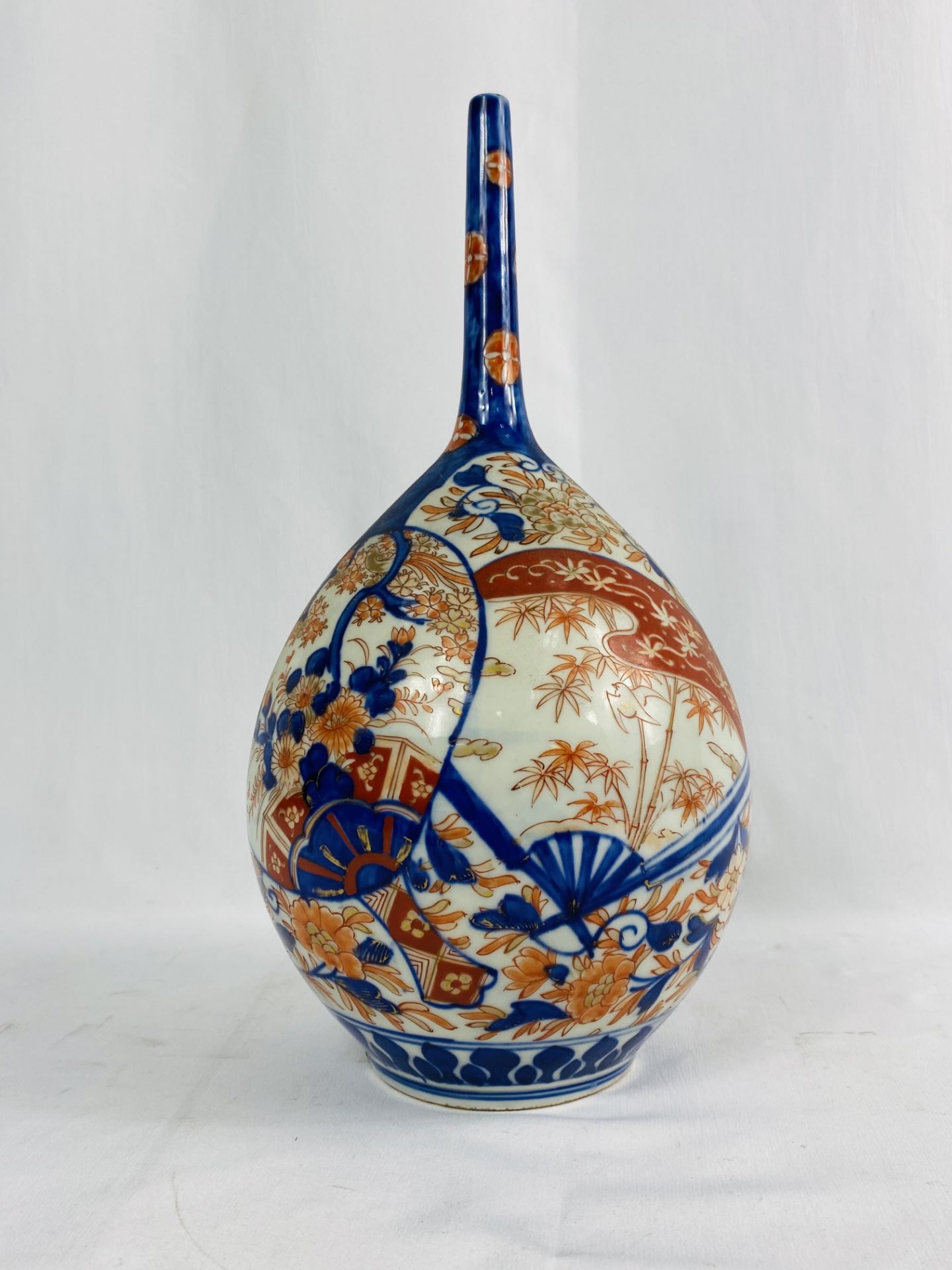 Imari bottle vase - Image 5 of 6