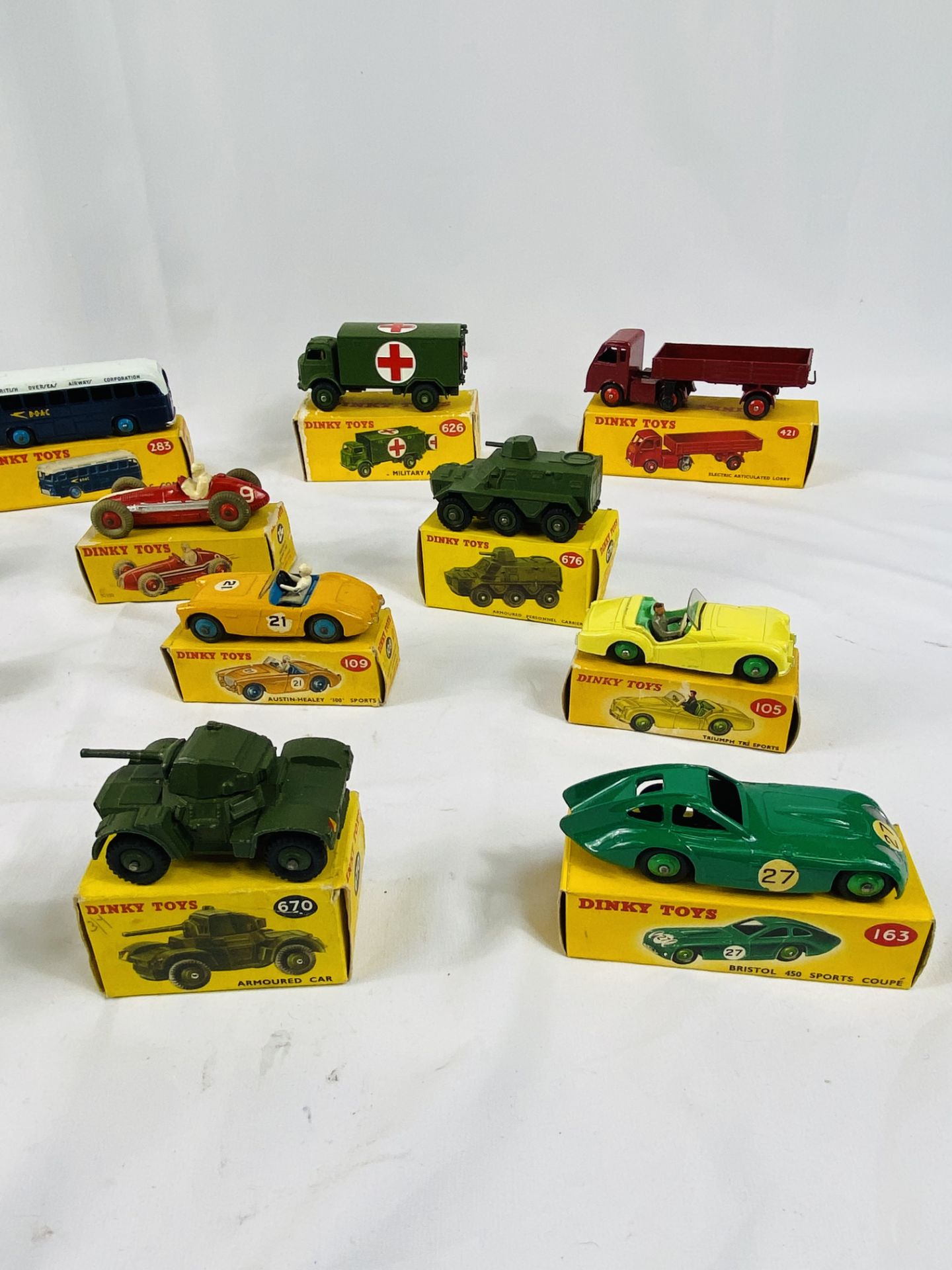 Quantity of boxed Dinky model vehicles - Image 2 of 6