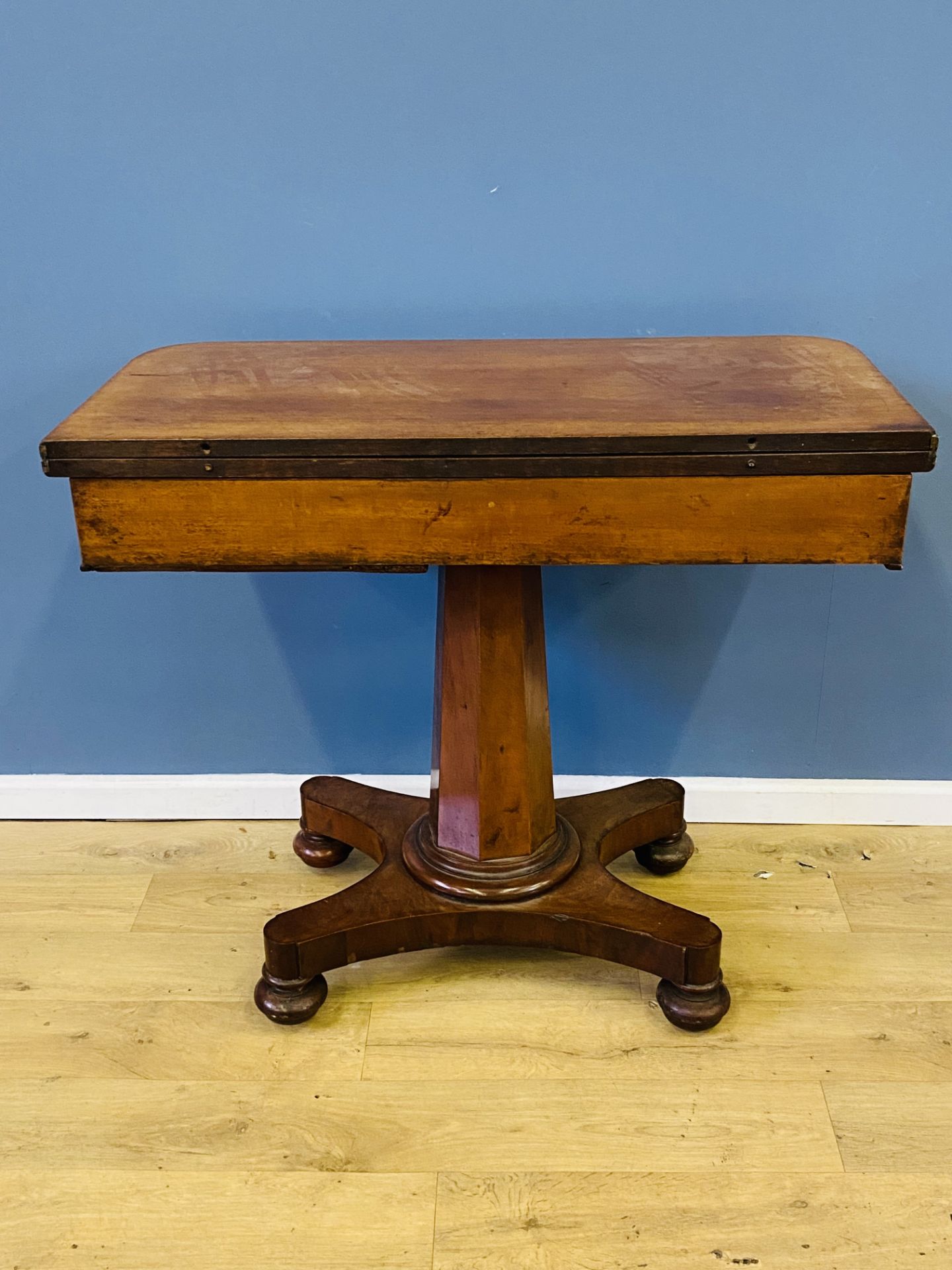 Victorian mahogany tea table - Image 5 of 7