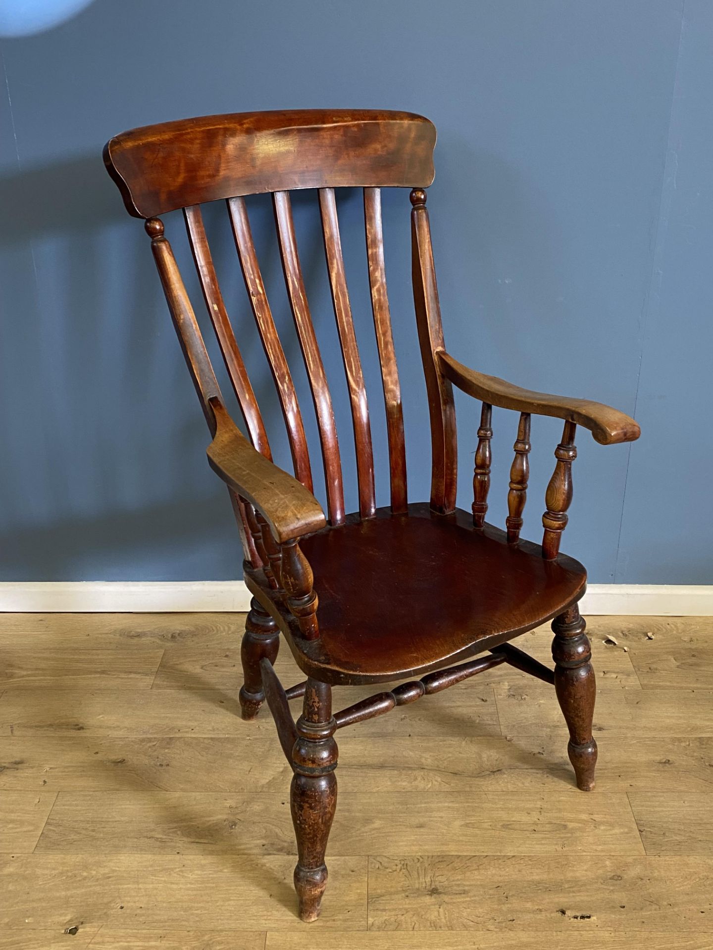 Large Victorian elbow chair with elm seat - Image 3 of 6