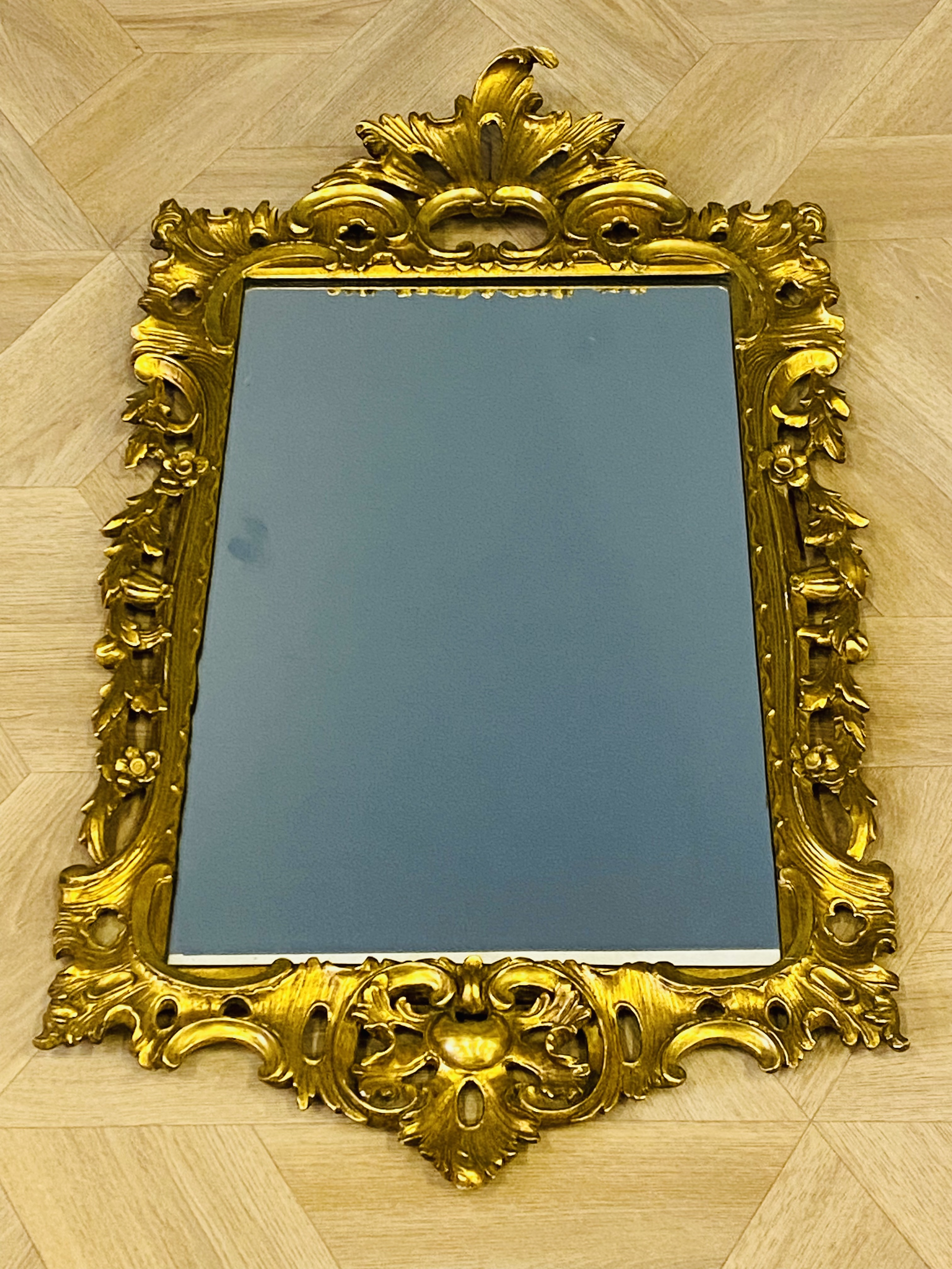 Georgian style carved giltwood mirror