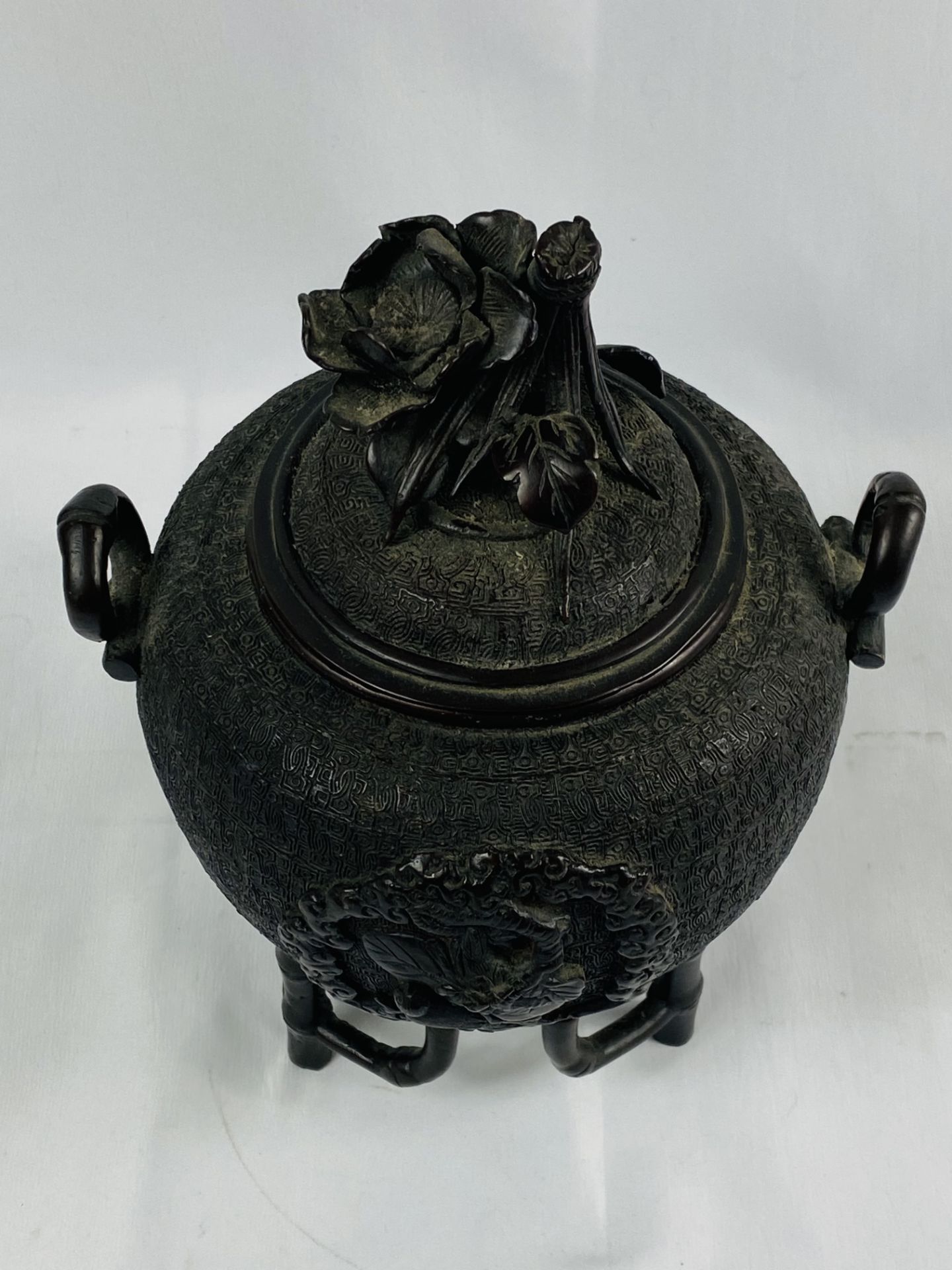 Japanese bronze koro - Image 8 of 8