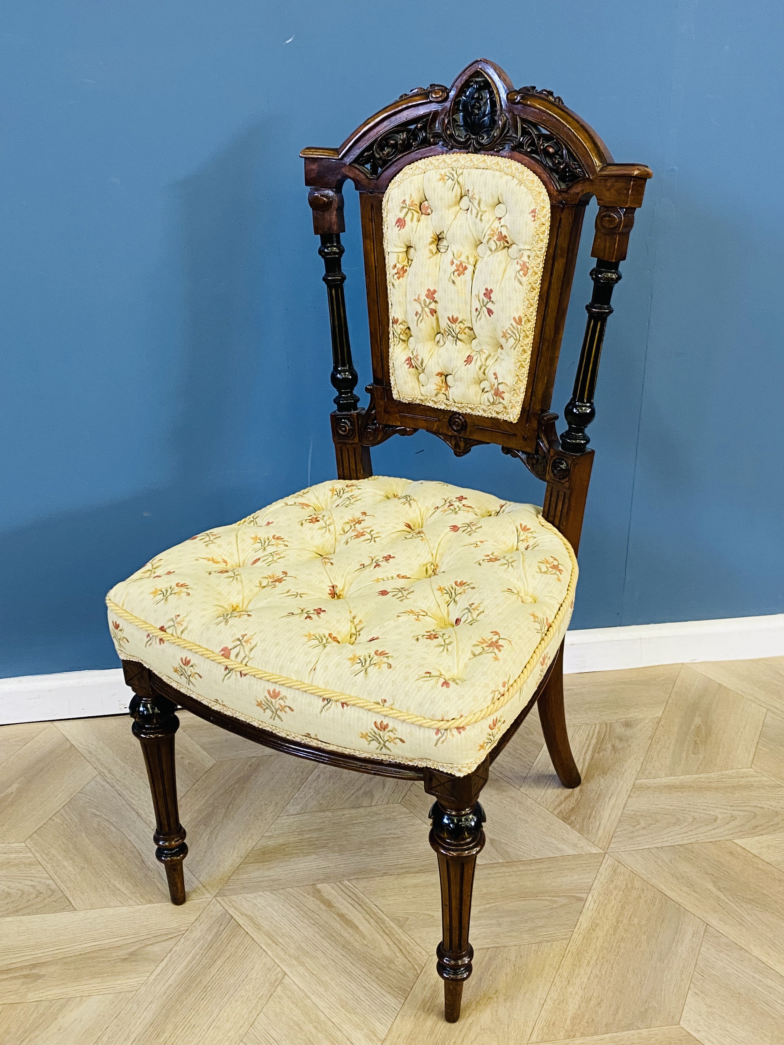 Set of six Victorian walnut chairs - Image 9 of 9