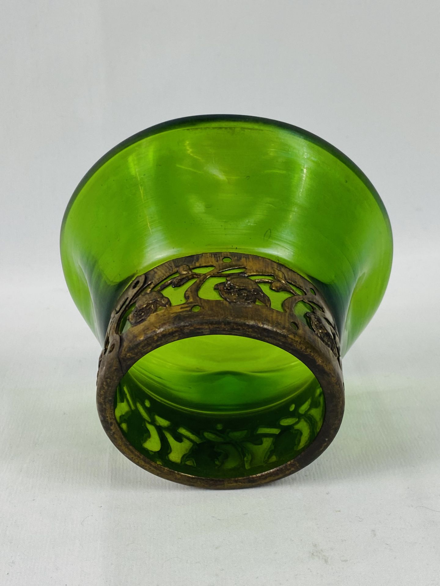 Austrian green glass bowl - Bild 4 aus 5