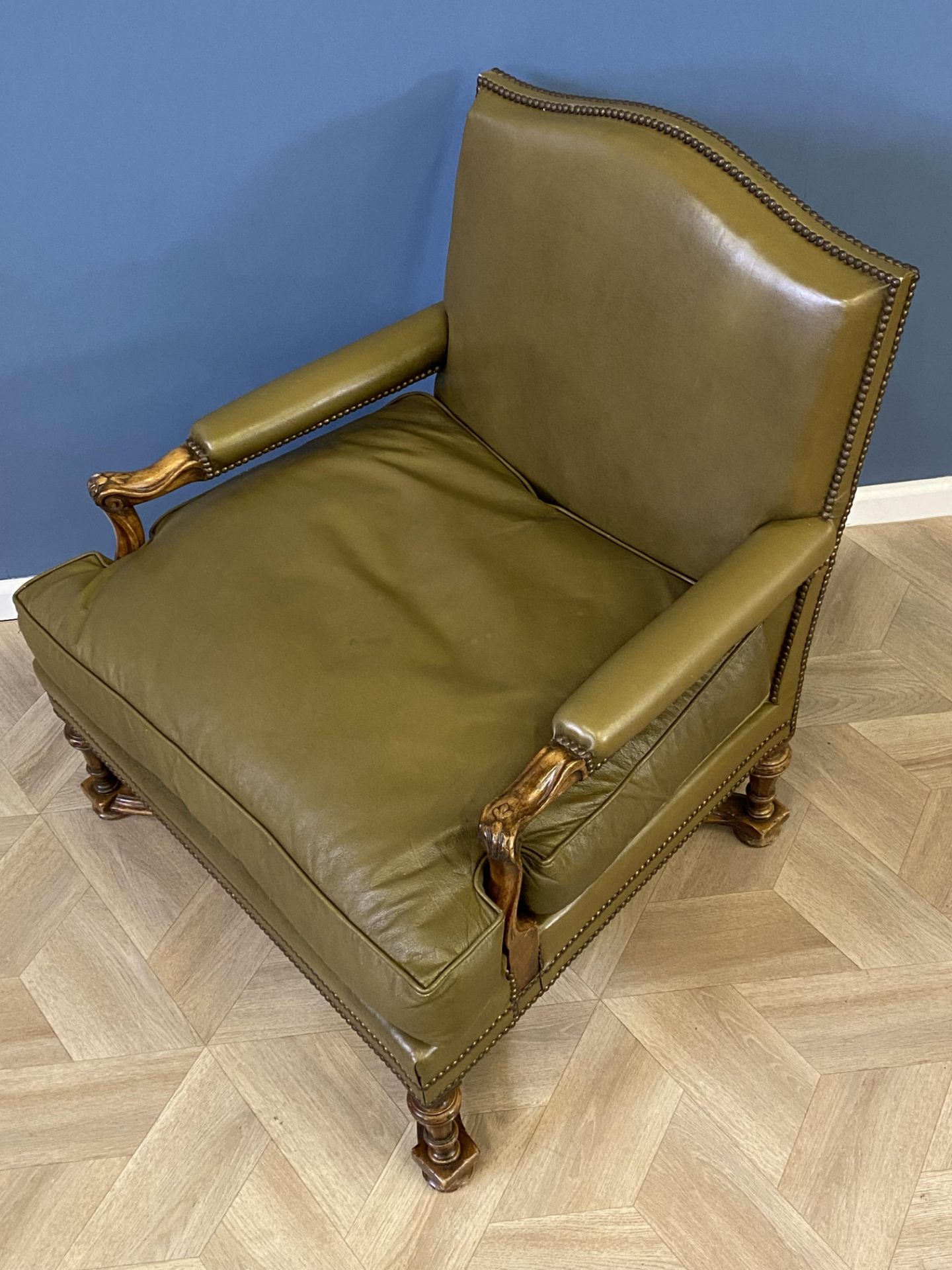 Pair of green leather armchairs - Image 9 of 12