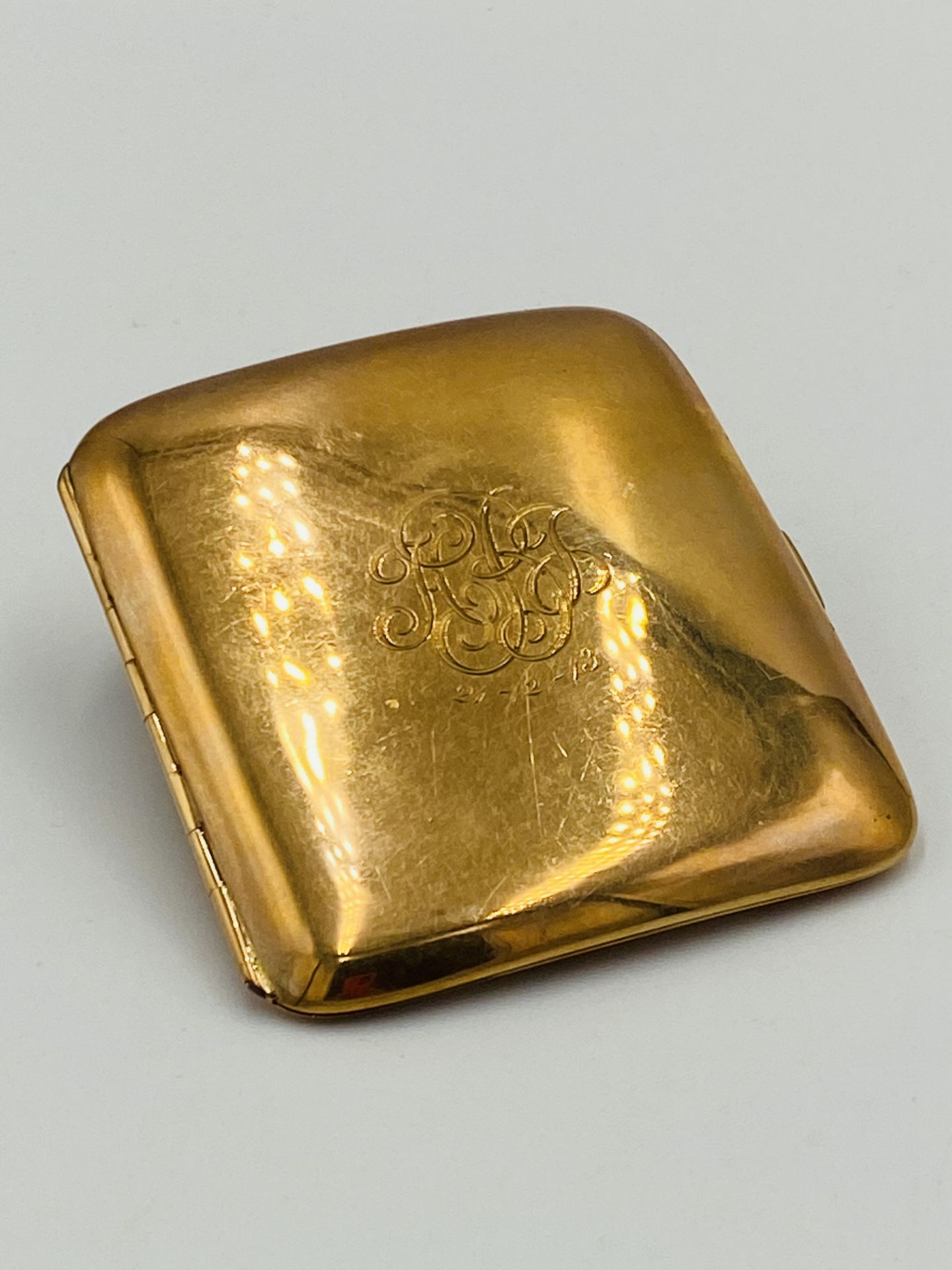 9ct gold cigarette case, 71.3g
