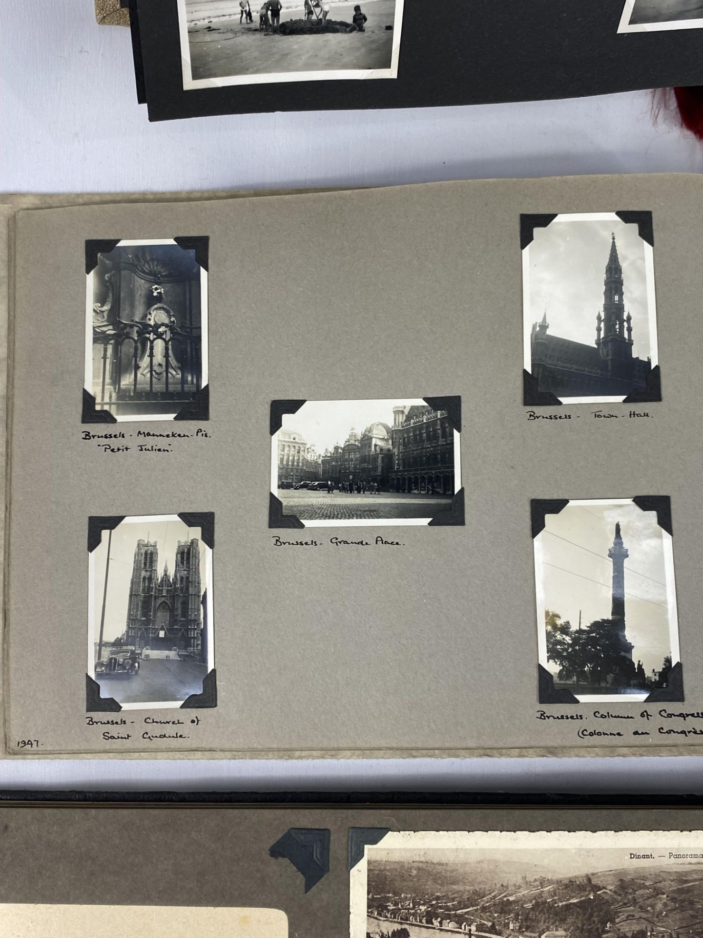 Two photograph albums and quantity of postcards - Bild 6 aus 6