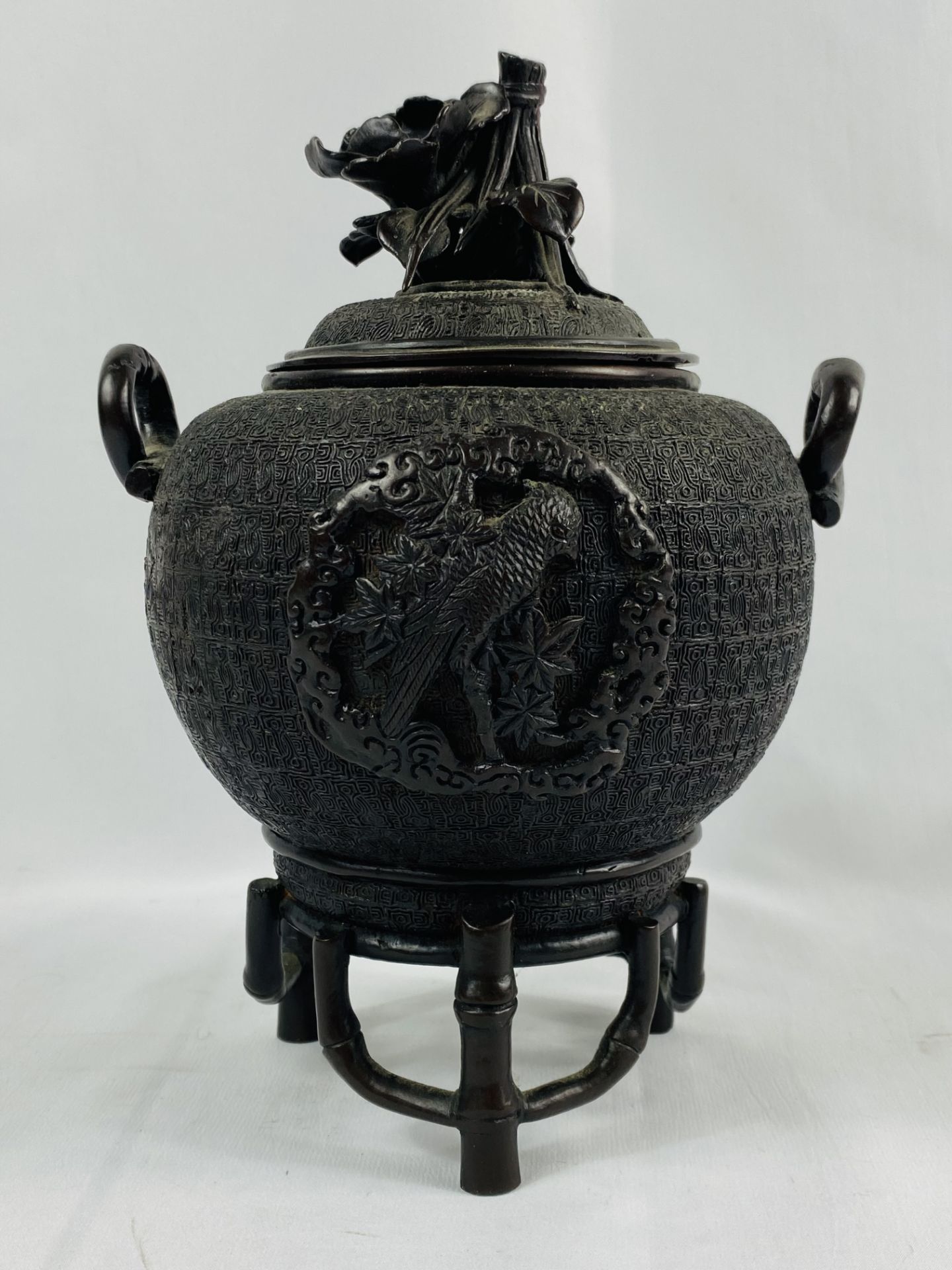 Japanese bronze koro - Image 4 of 8