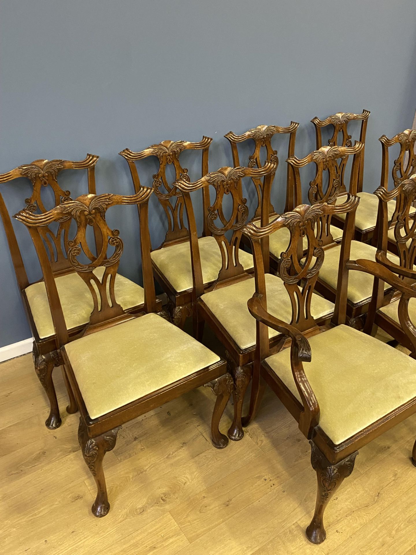 Set of ten 1920's mahogany Chippendale style dining chairs - Image 3 of 13