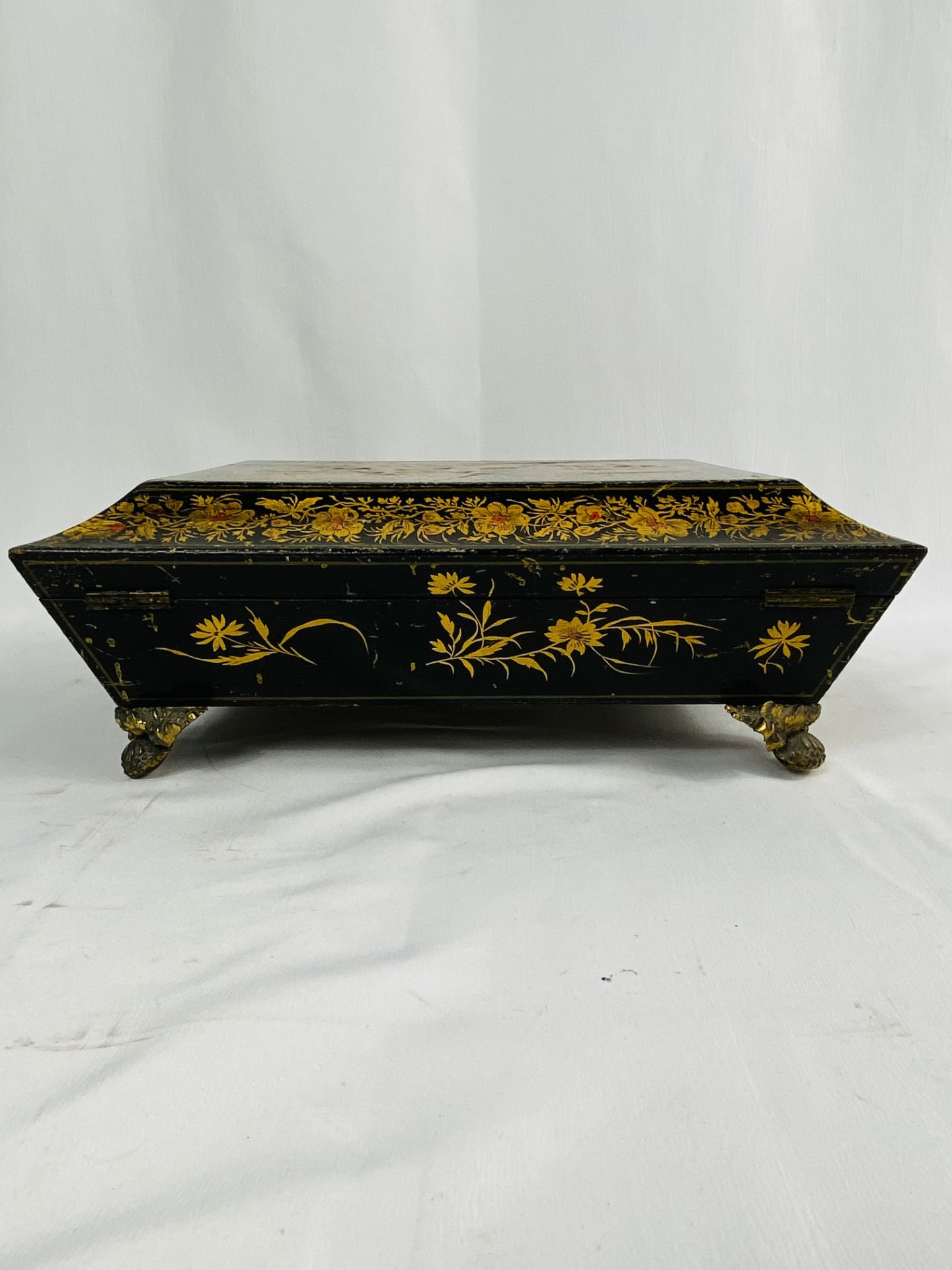 Black lacquer fitted box - Image 3 of 7